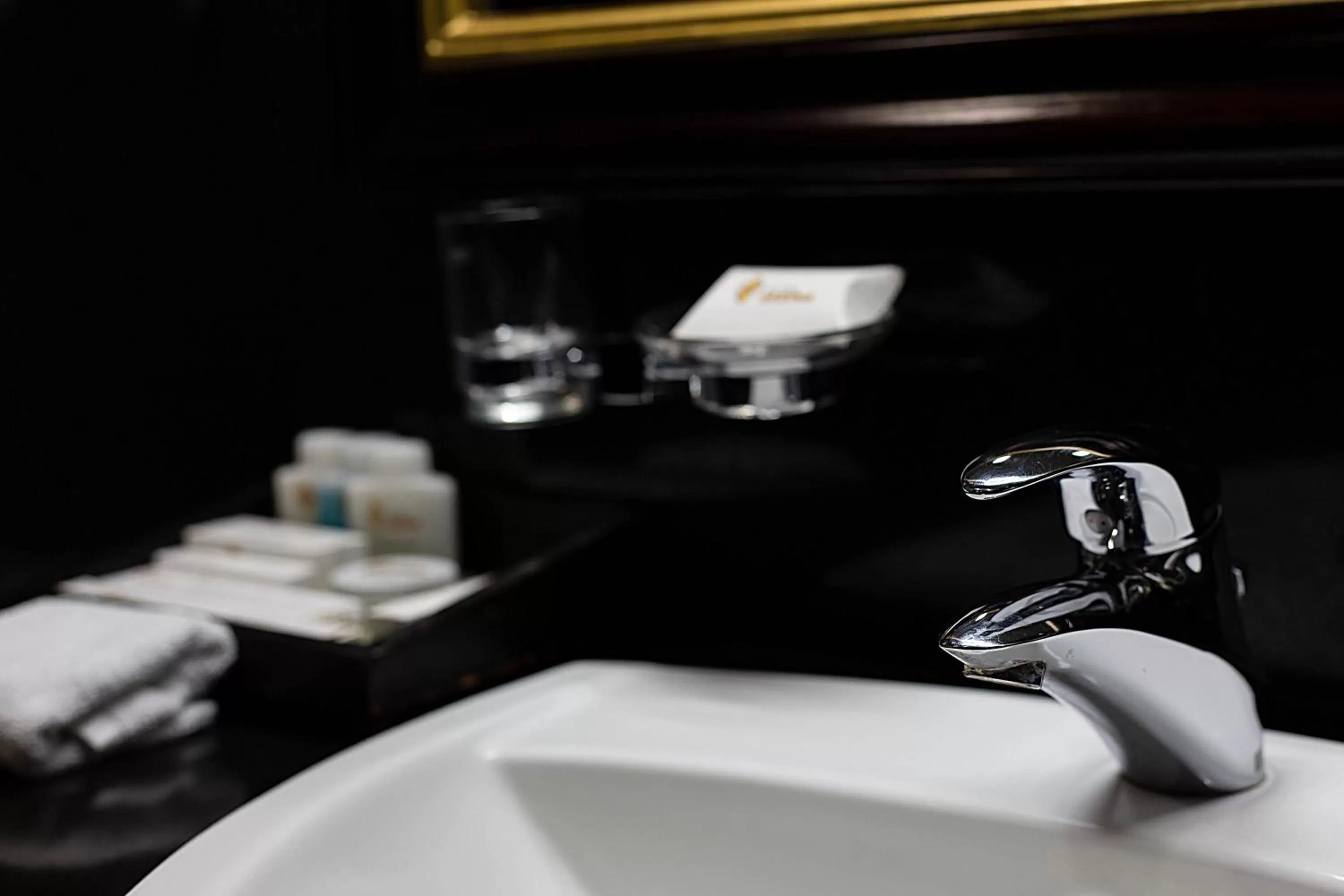 Bathroom in Hotel Sarina