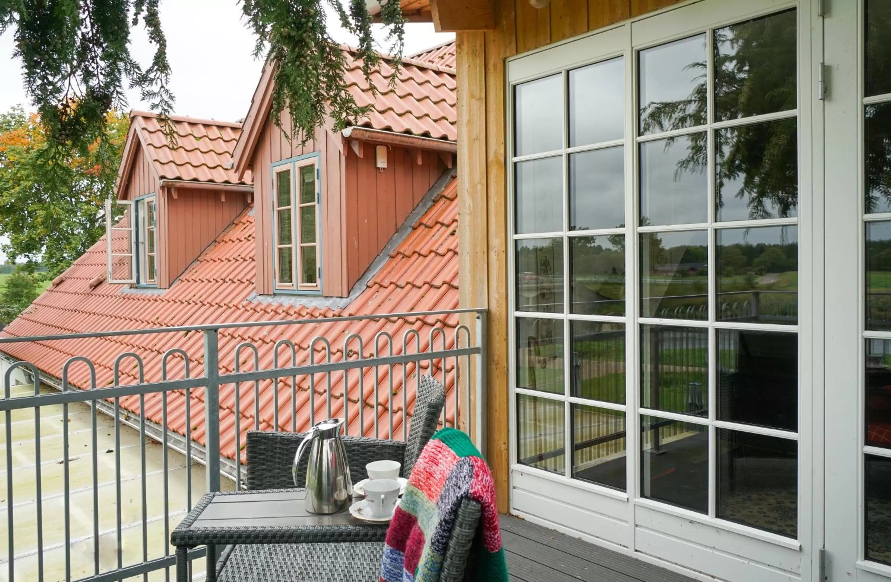 Communal lounge/ TV room in Svostrup Kro