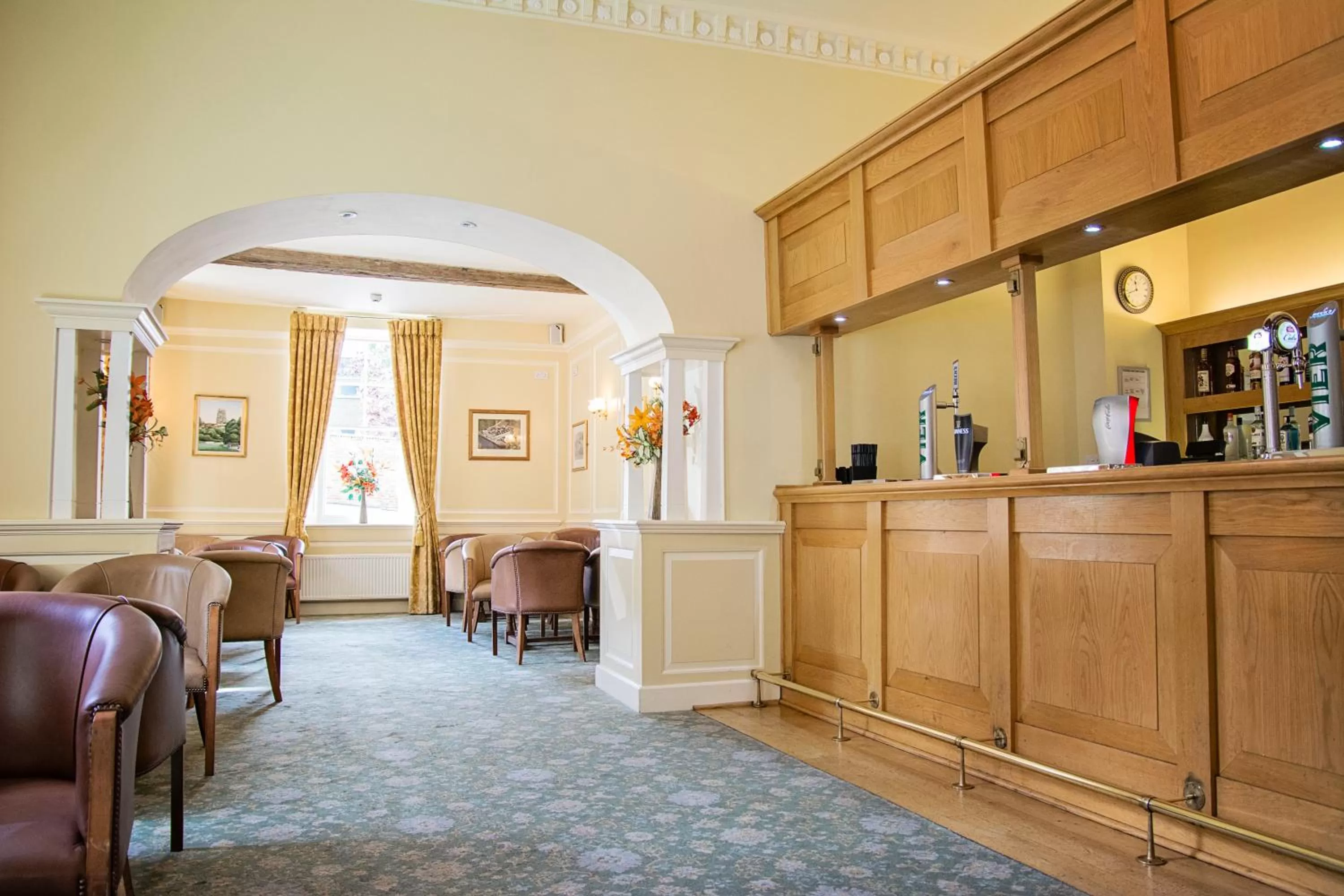 Lounge or bar in Waveney House Hotel