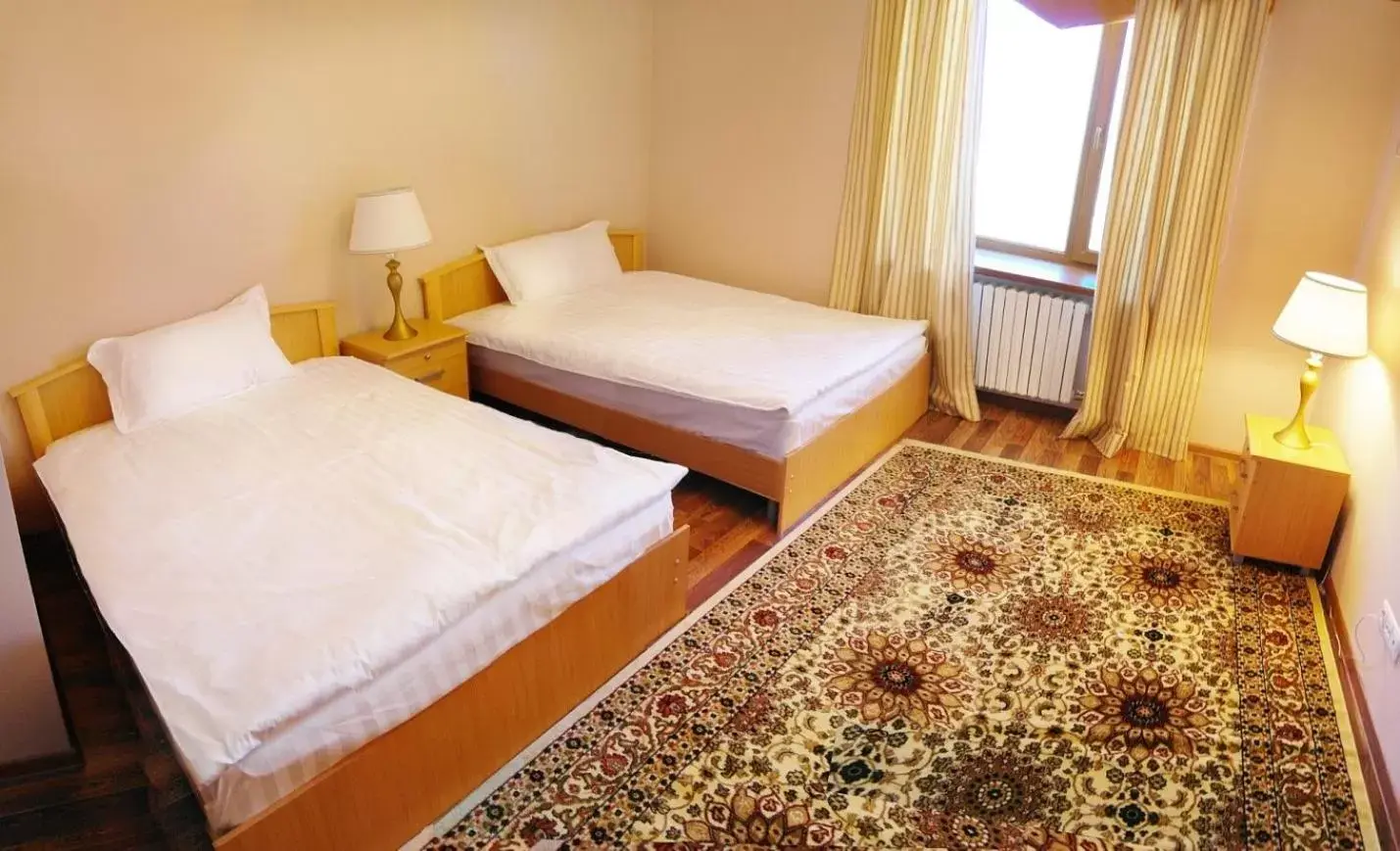 Twin Room in Tumar Hotel Twin Room in Tumar Hotel