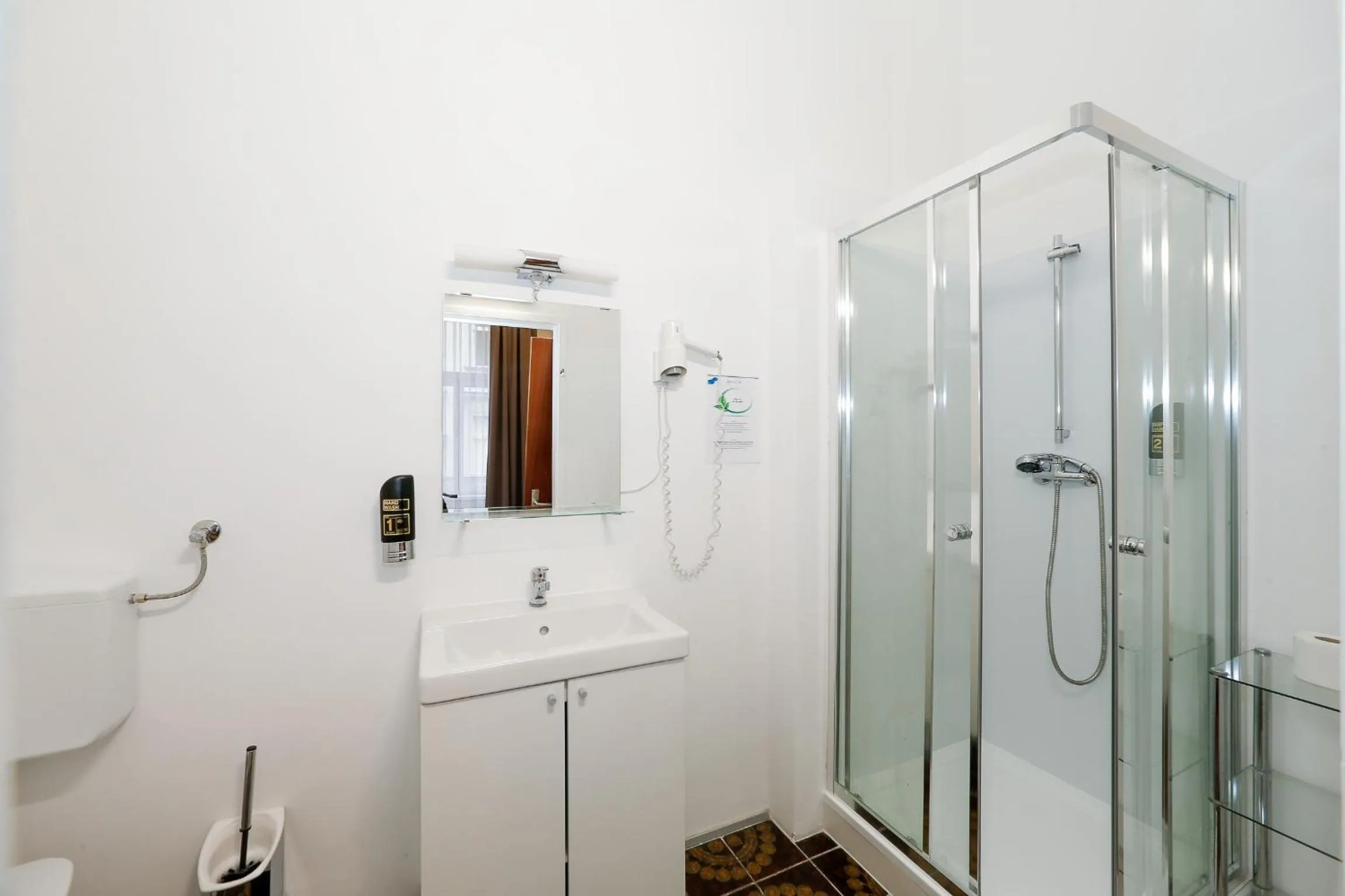 Timeout City Hotel, 5 min to city center, Self Check In