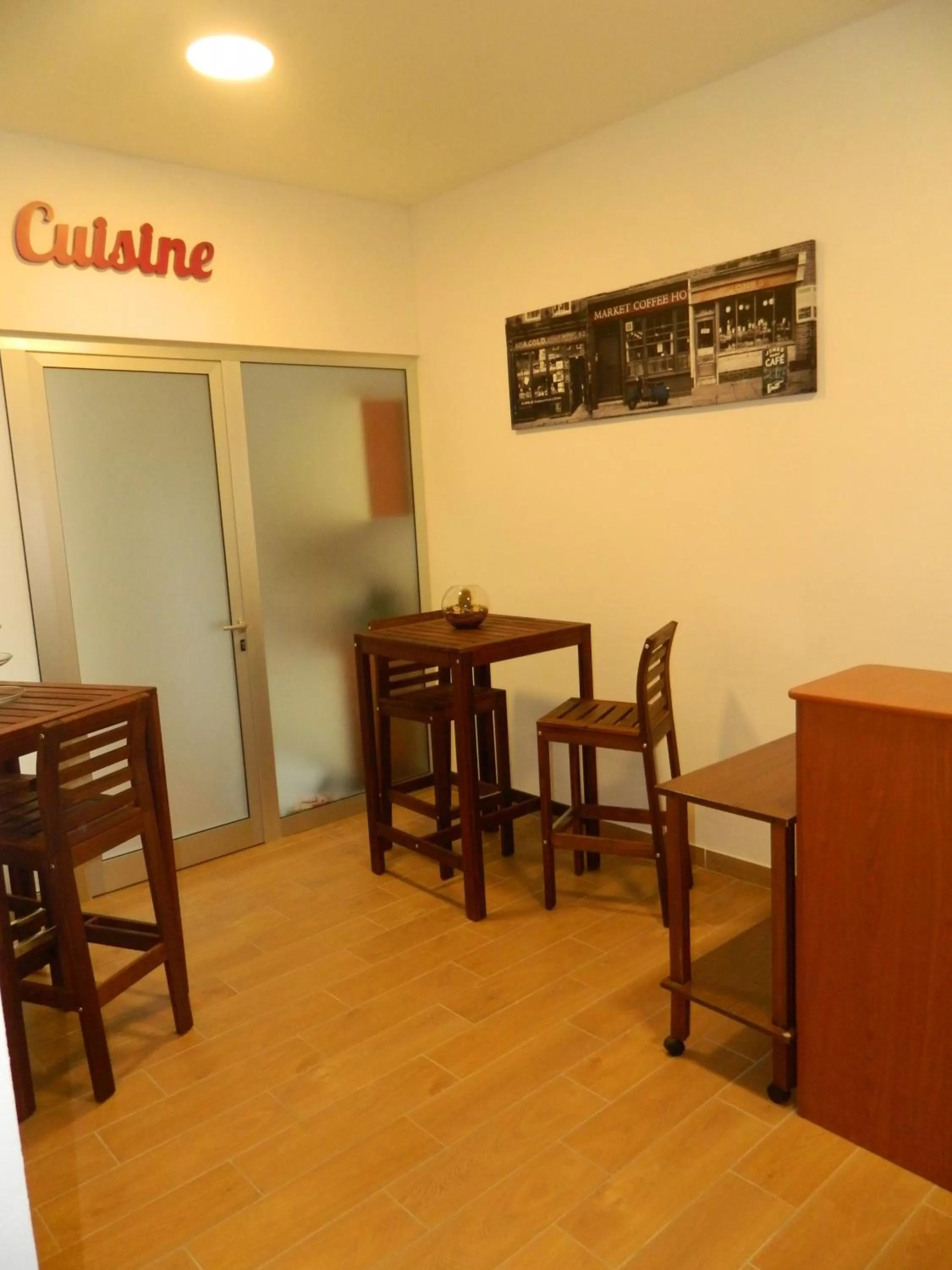 Communal lounge/ TV room in Bed & Breakfast Travellers