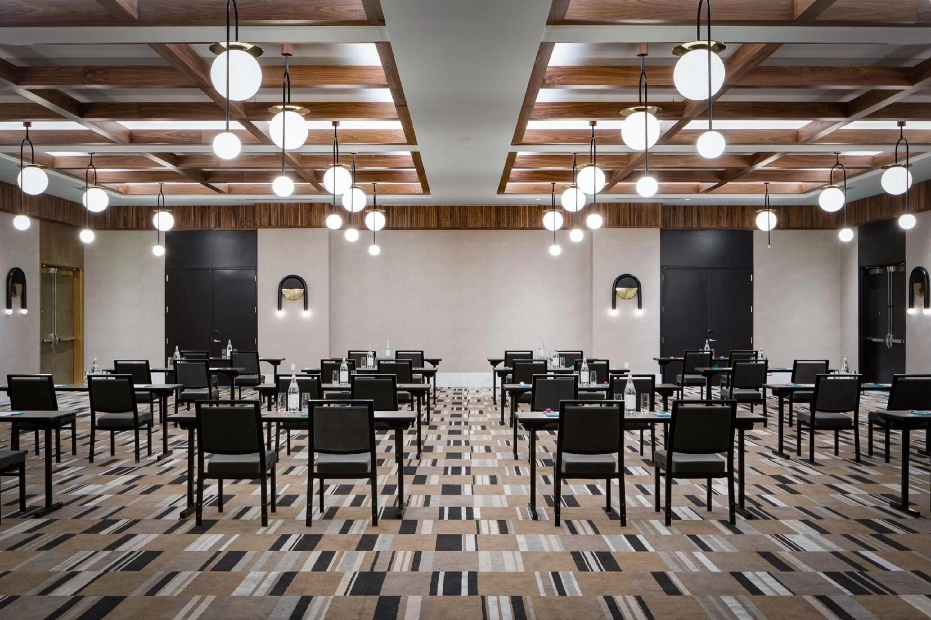 Meeting/conference room in Le Meridien Salt Lake City Downtown