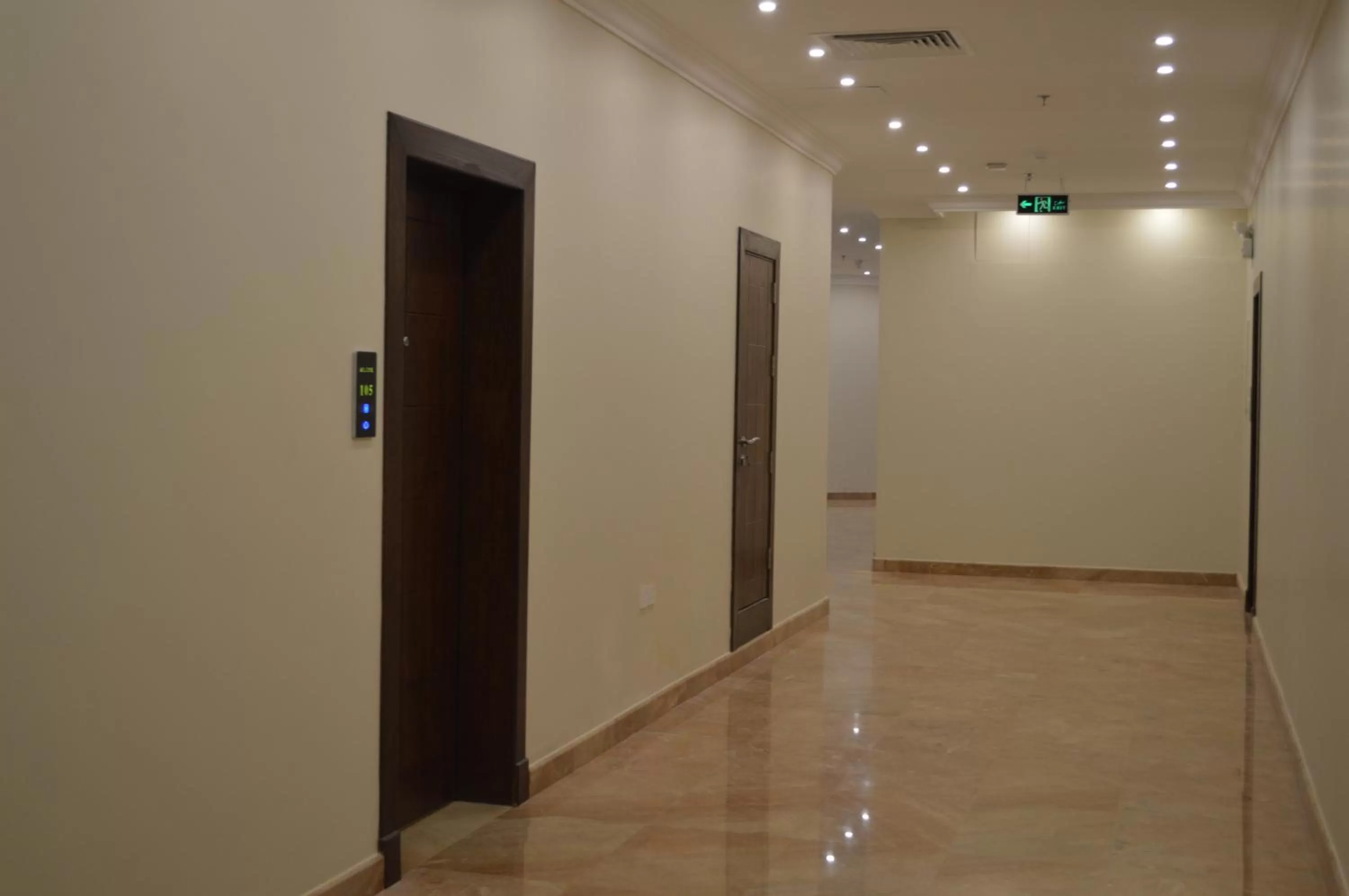 Property building in Karem Residence - كارم راس تنورة