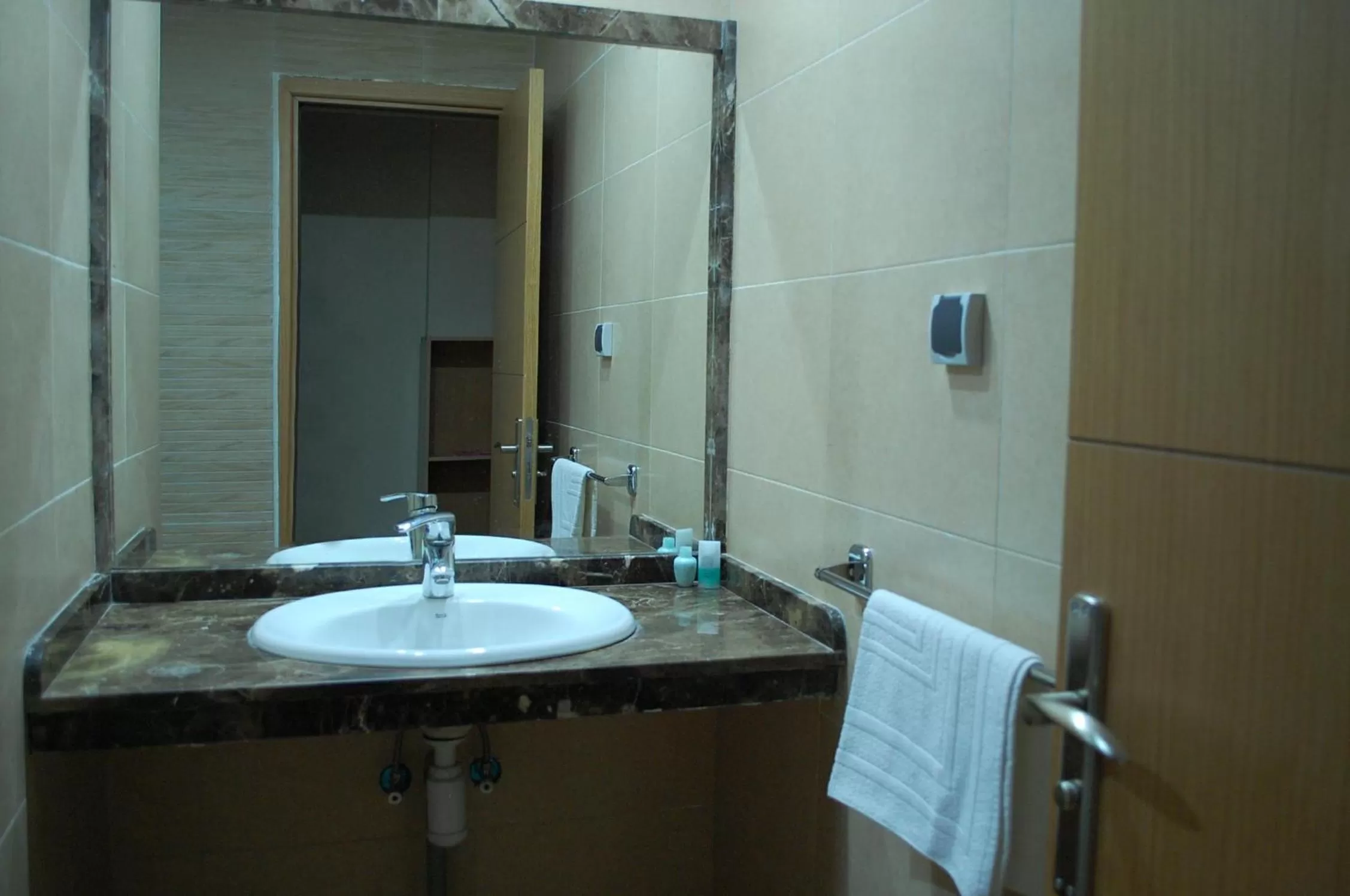 Bathroom in Hotel vallee ziz