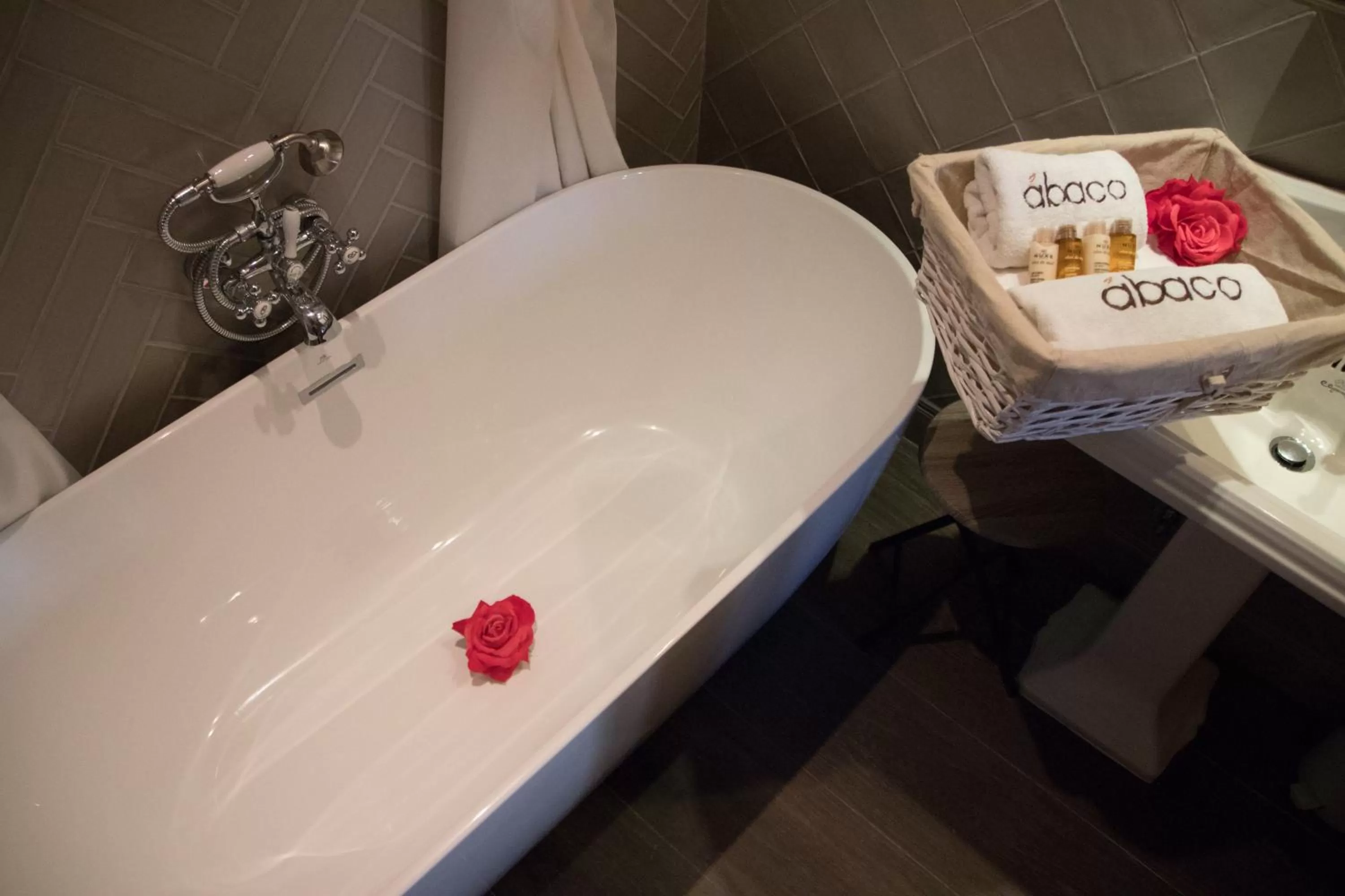 Shower in Hotel Abaco Altea