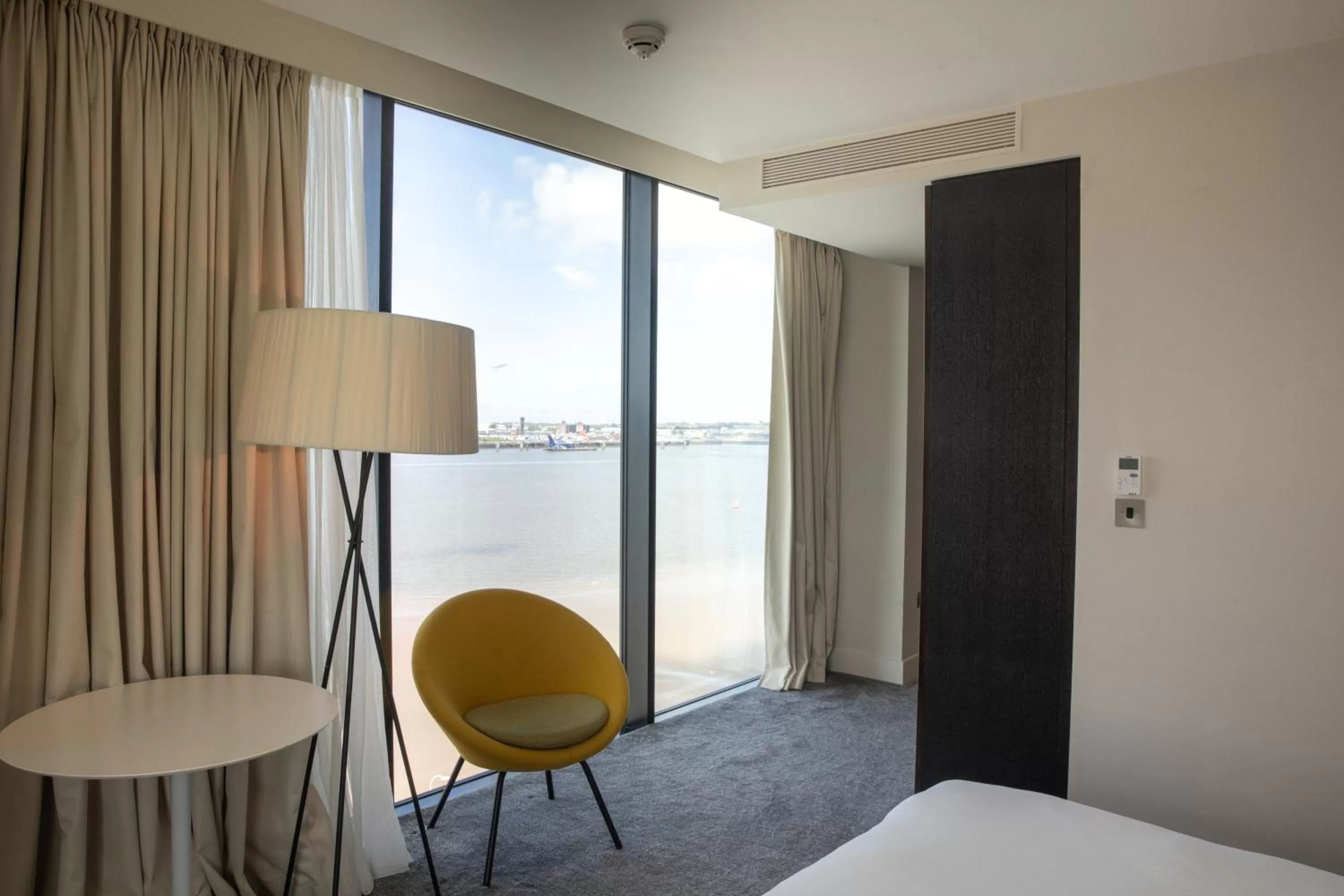 Bedroom, Bed in Pullman Liverpool