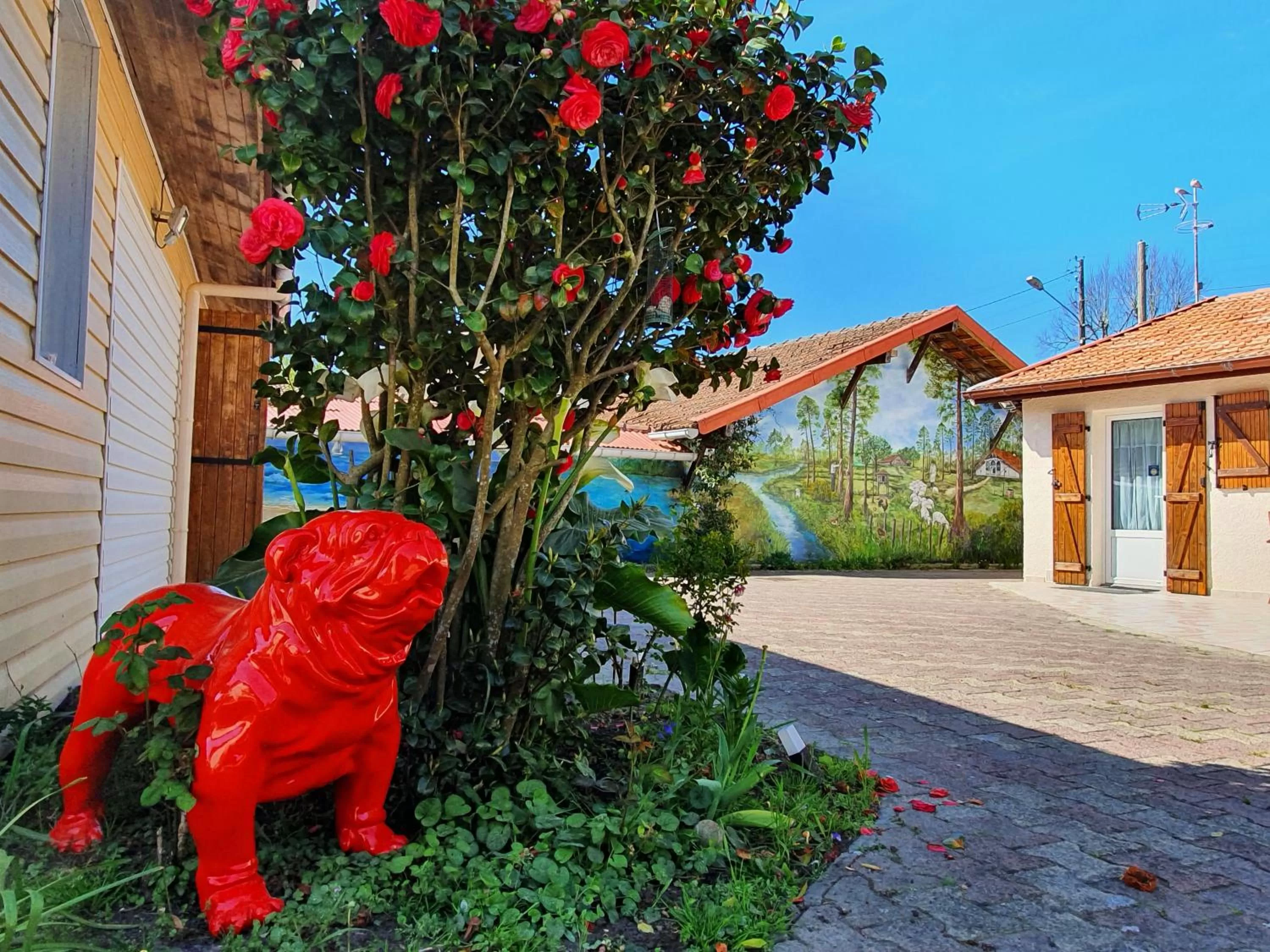 Decorative detail in a2pasdelaforet