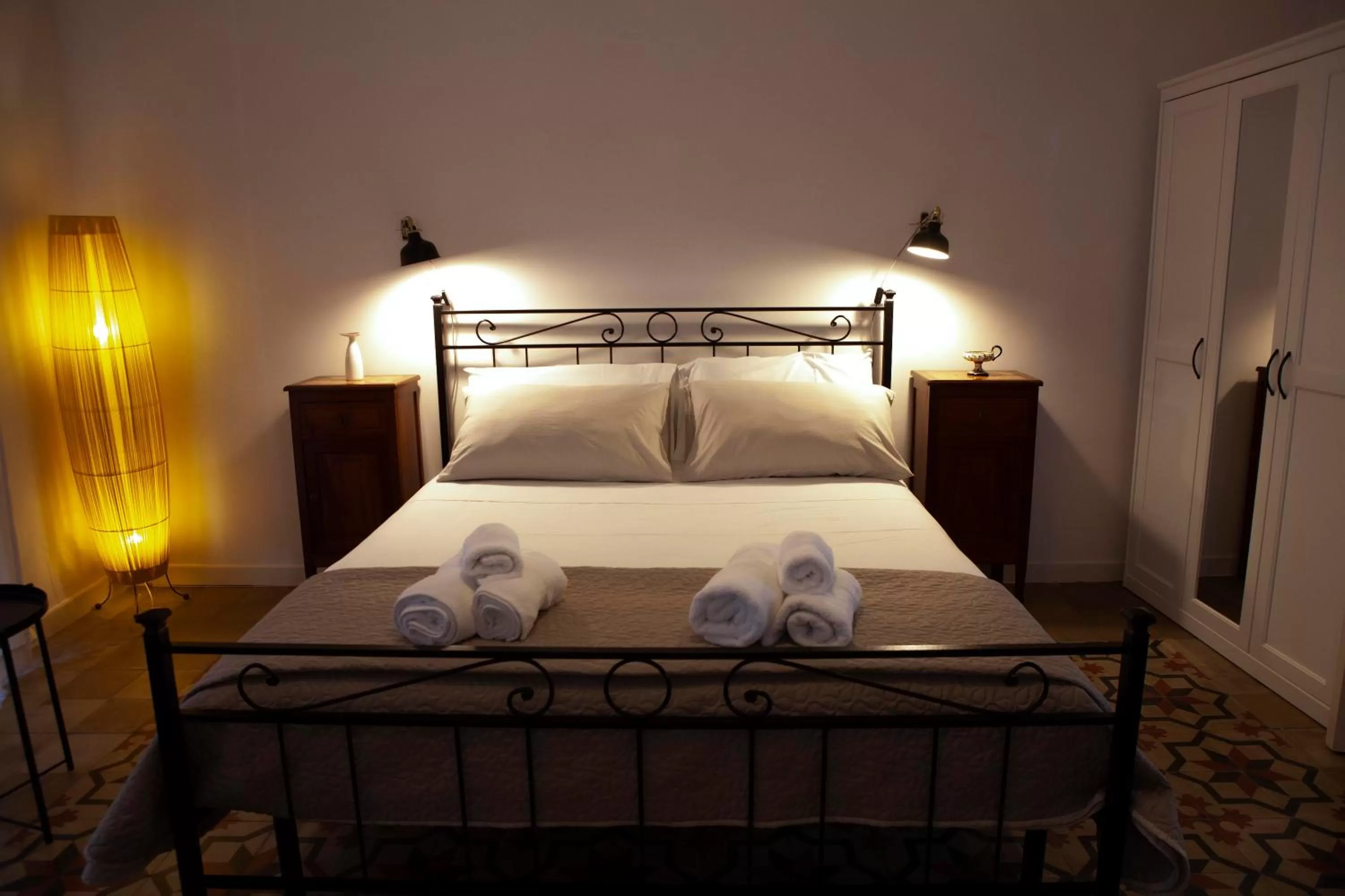 Bedroom, Bed in Jasper B&B