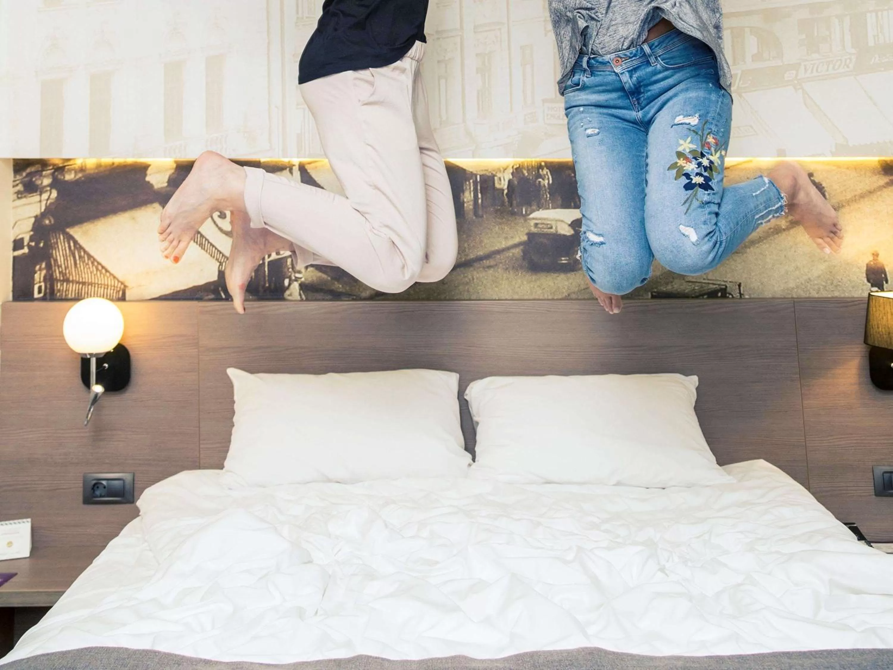 Photo of the whole room, Bed in Mercure Bucharest City Center