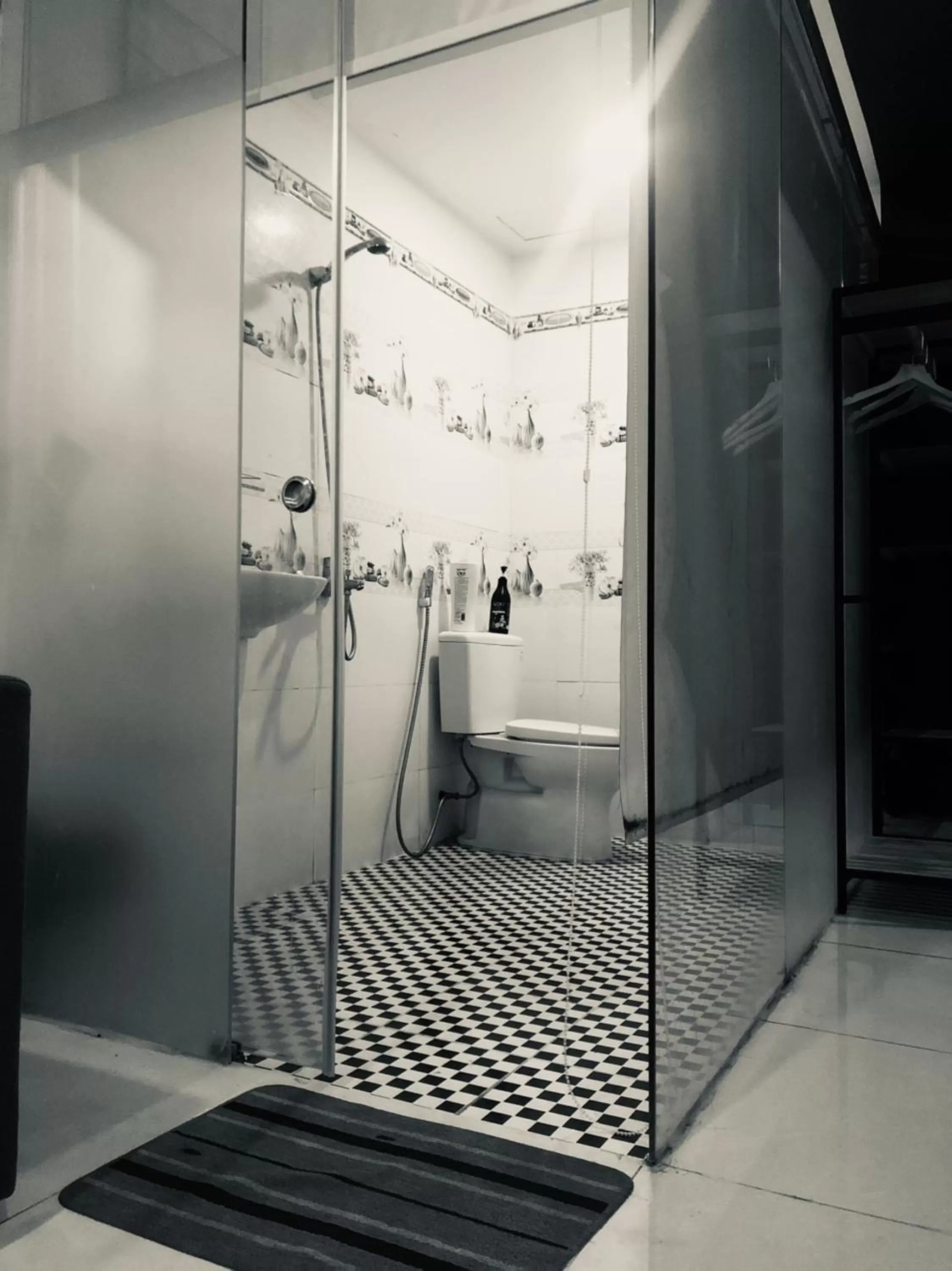 Bathroom in SaiGon Rose Hotel