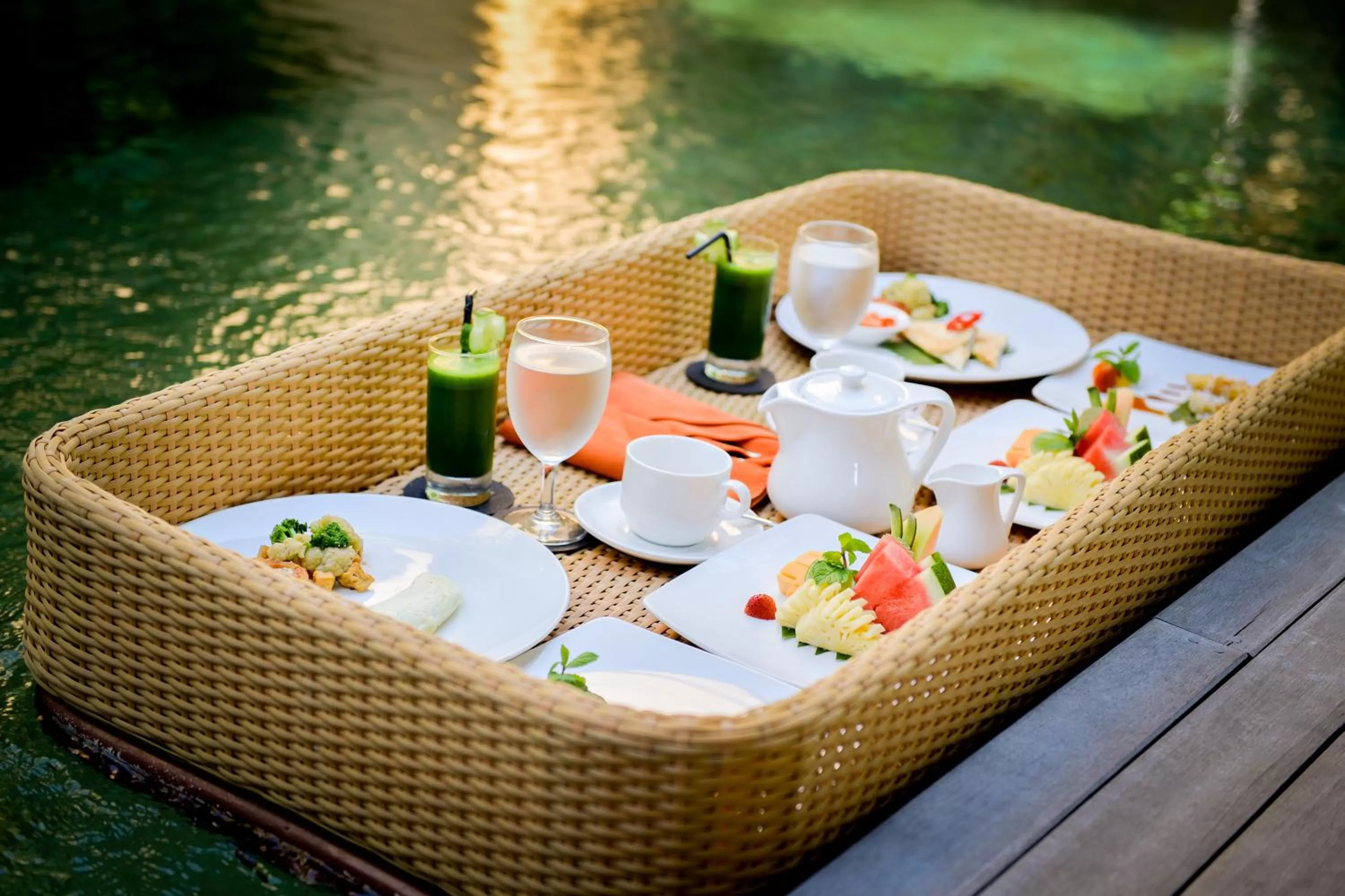 Restaurant/places to eat in Purana Boutique Resort