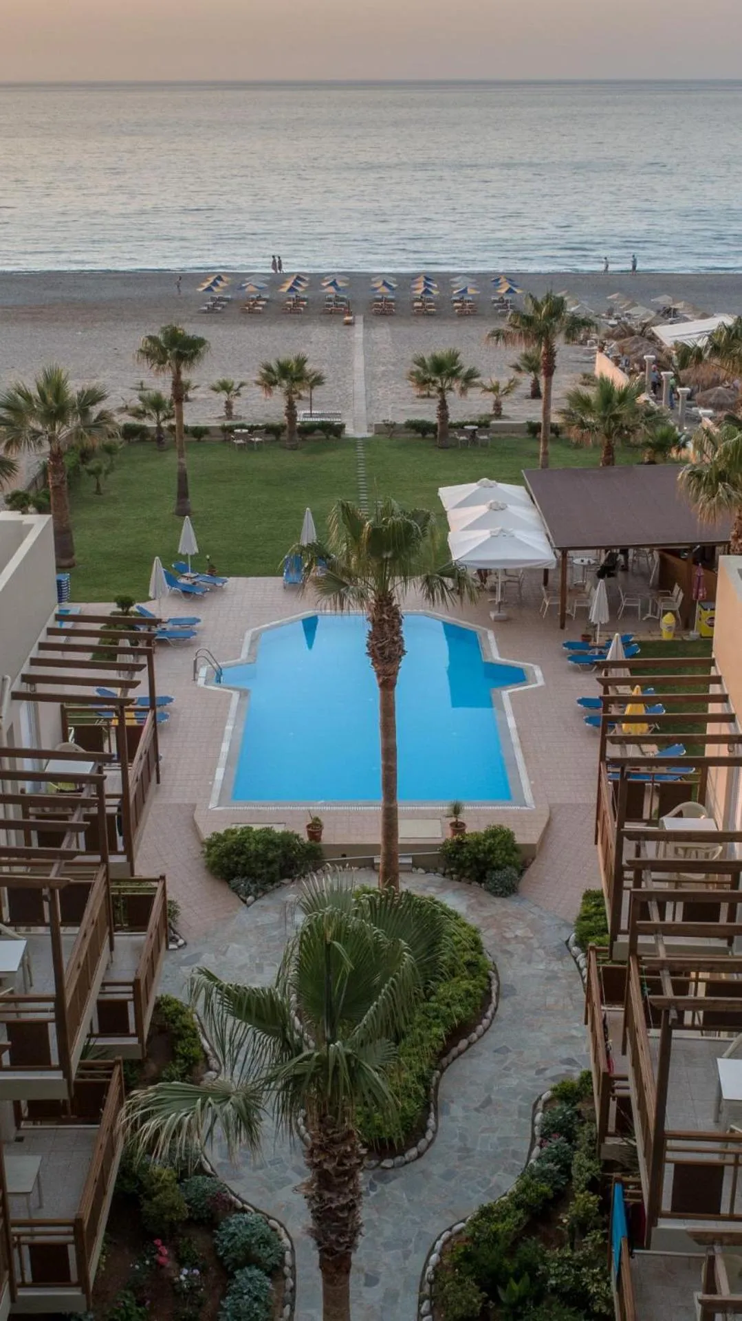 Swimming pool in Ilian Beach & Apartments