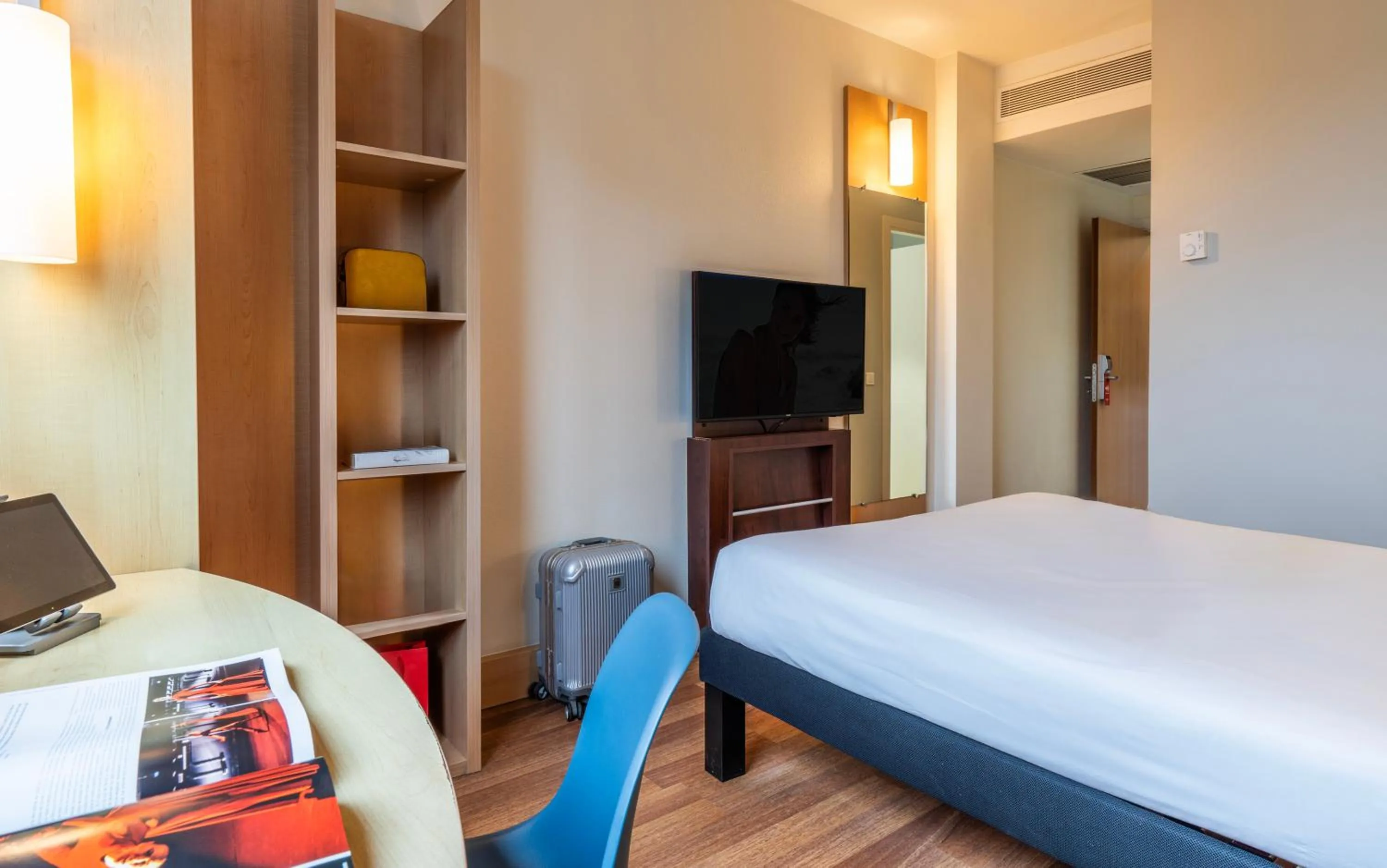 Bedroom, Bed in Ibis Barcelona Plaza Glòries 22@