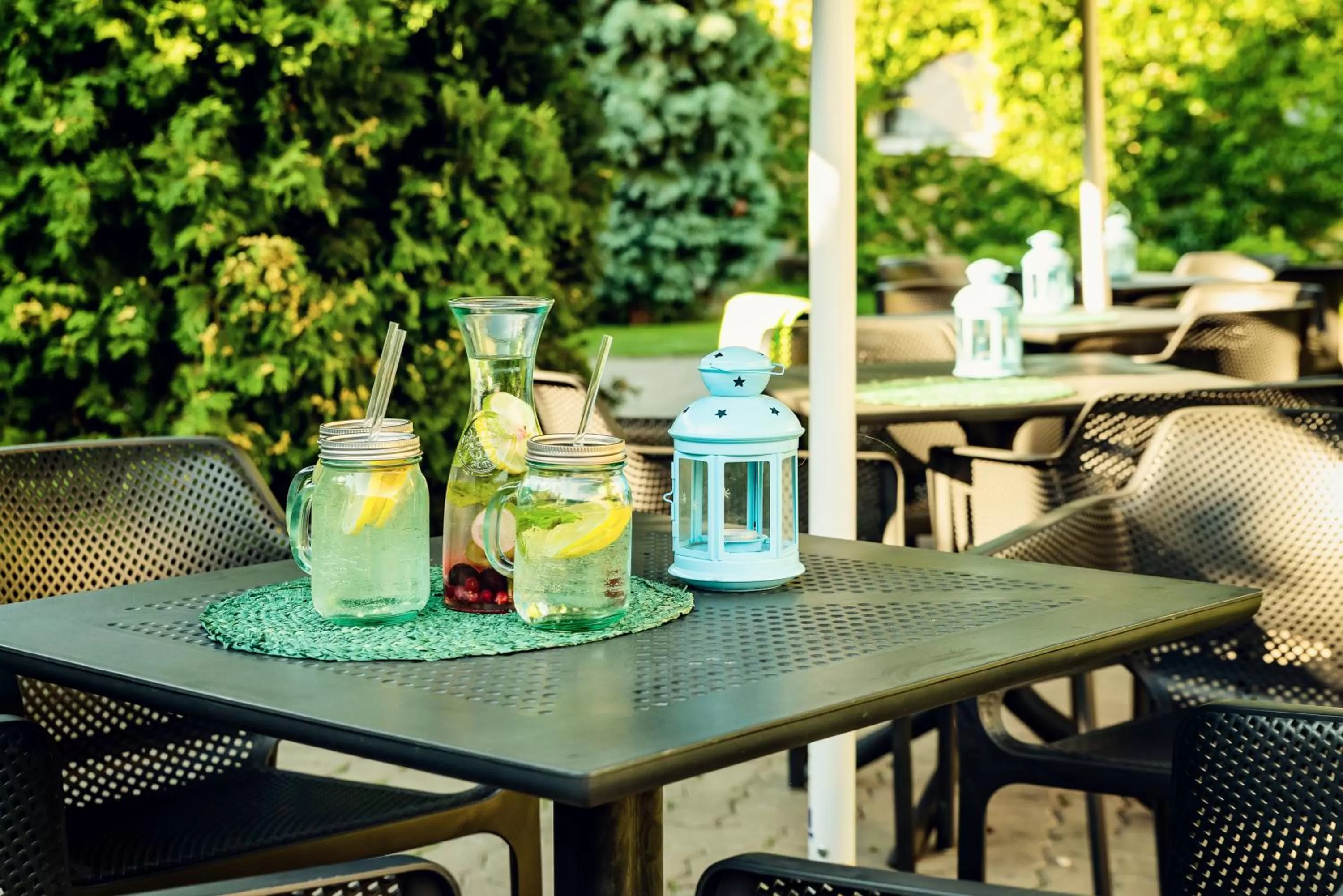 Restaurant/places to eat in Falenty Biznes i Wypoczynek