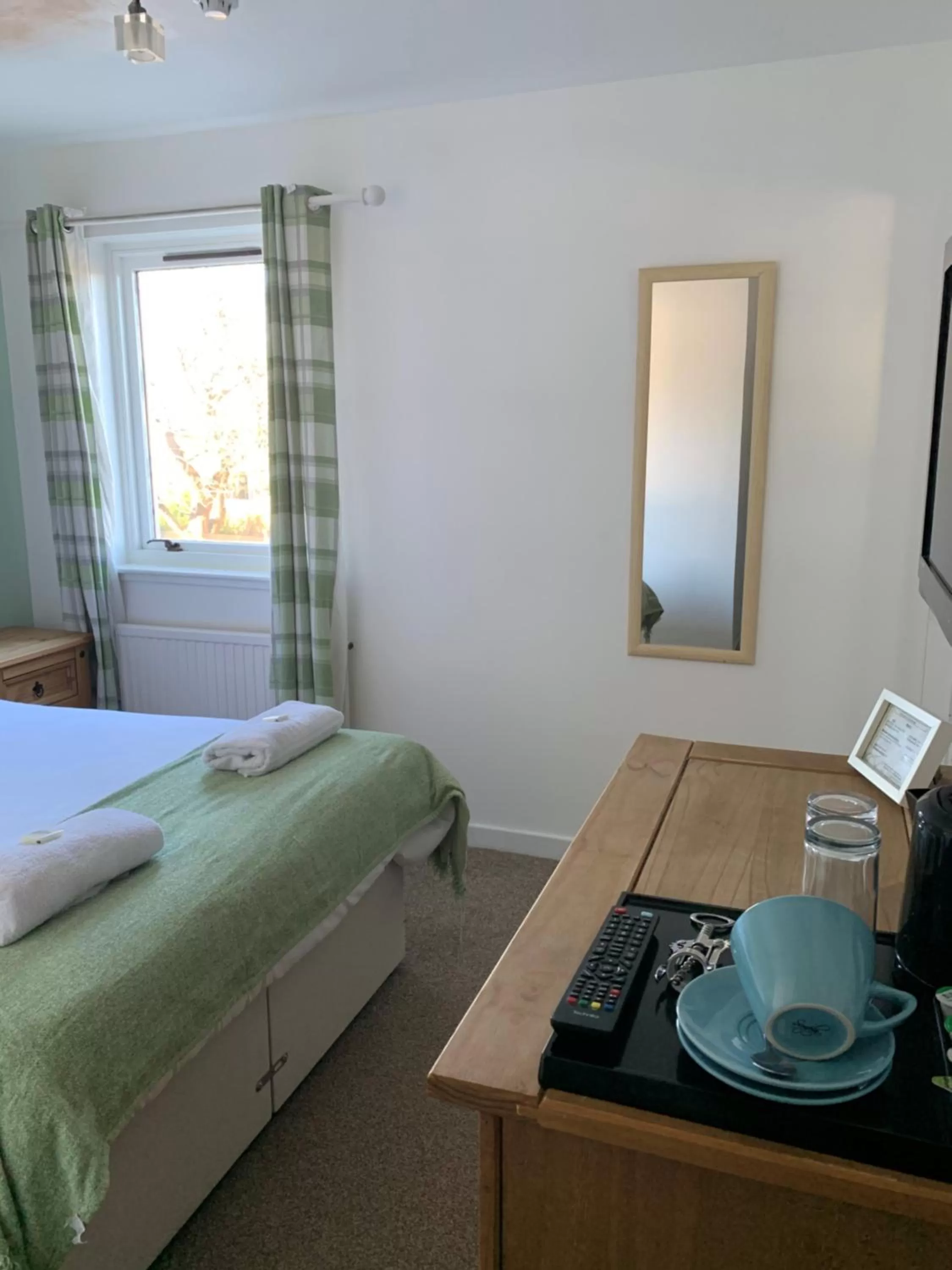 Coffee/tea facilities, Bed in The Ship Inn