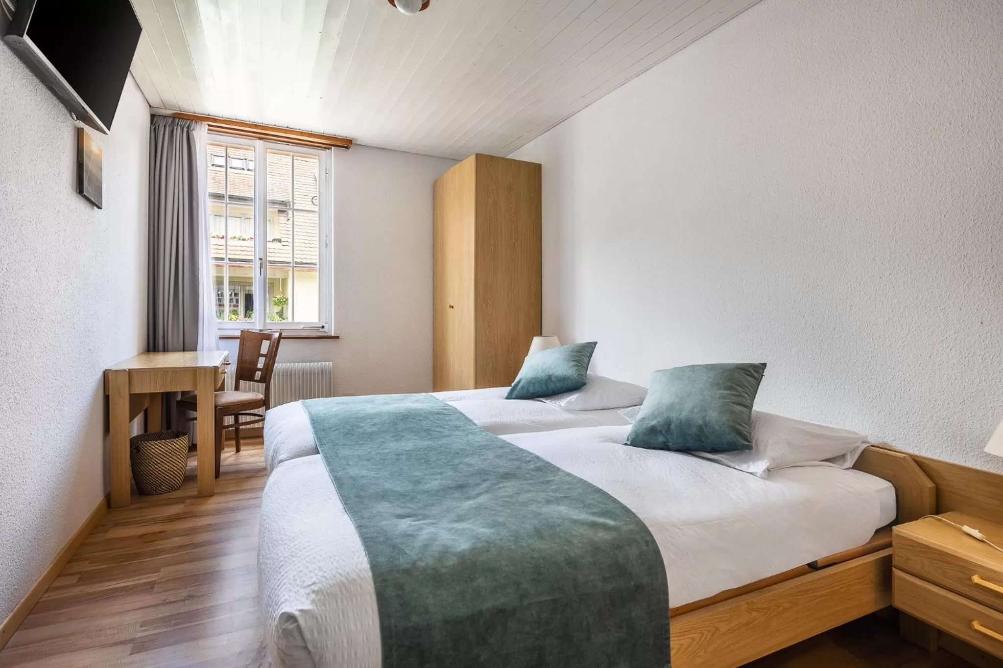 Bedroom, Bed in Hotel Rheingerbe