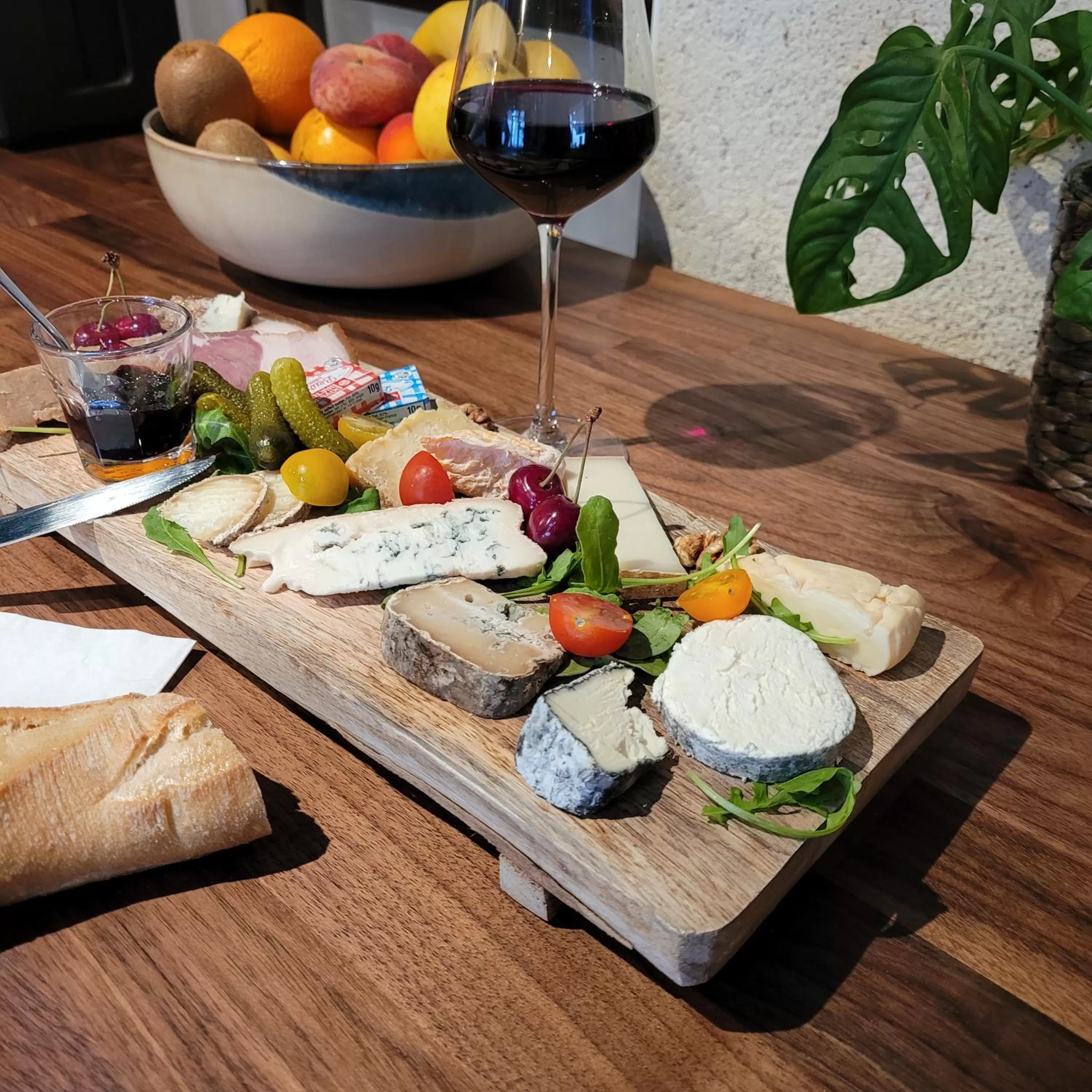 Restaurant/places to eat in Hôtel Rive Sud