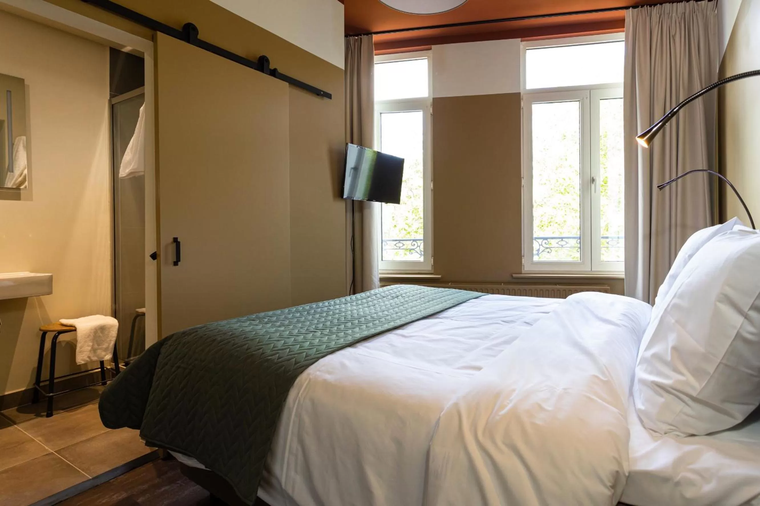 Cozy City Room in Hotel1875