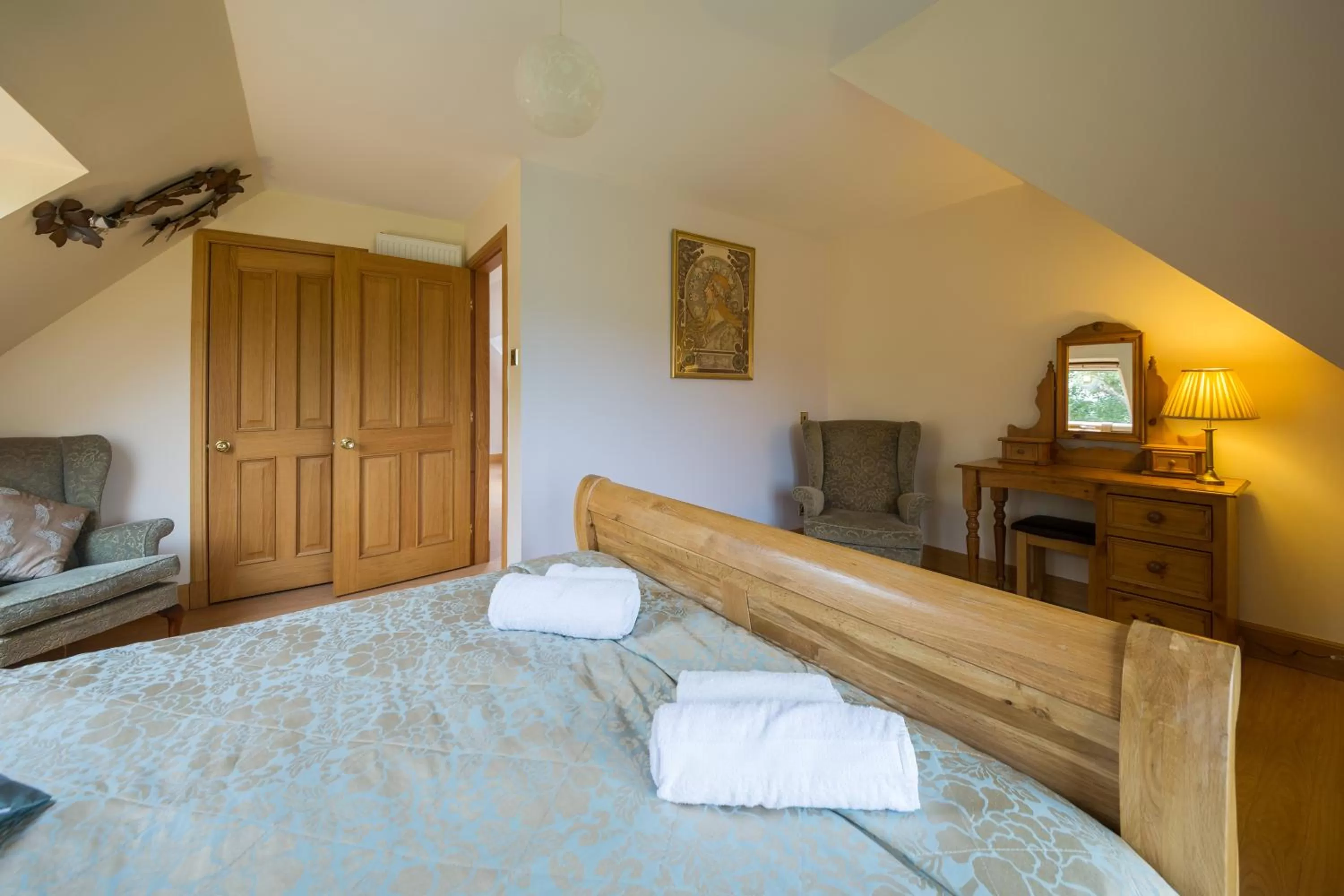 Bedroom, Bed in Errichel House and Cottages