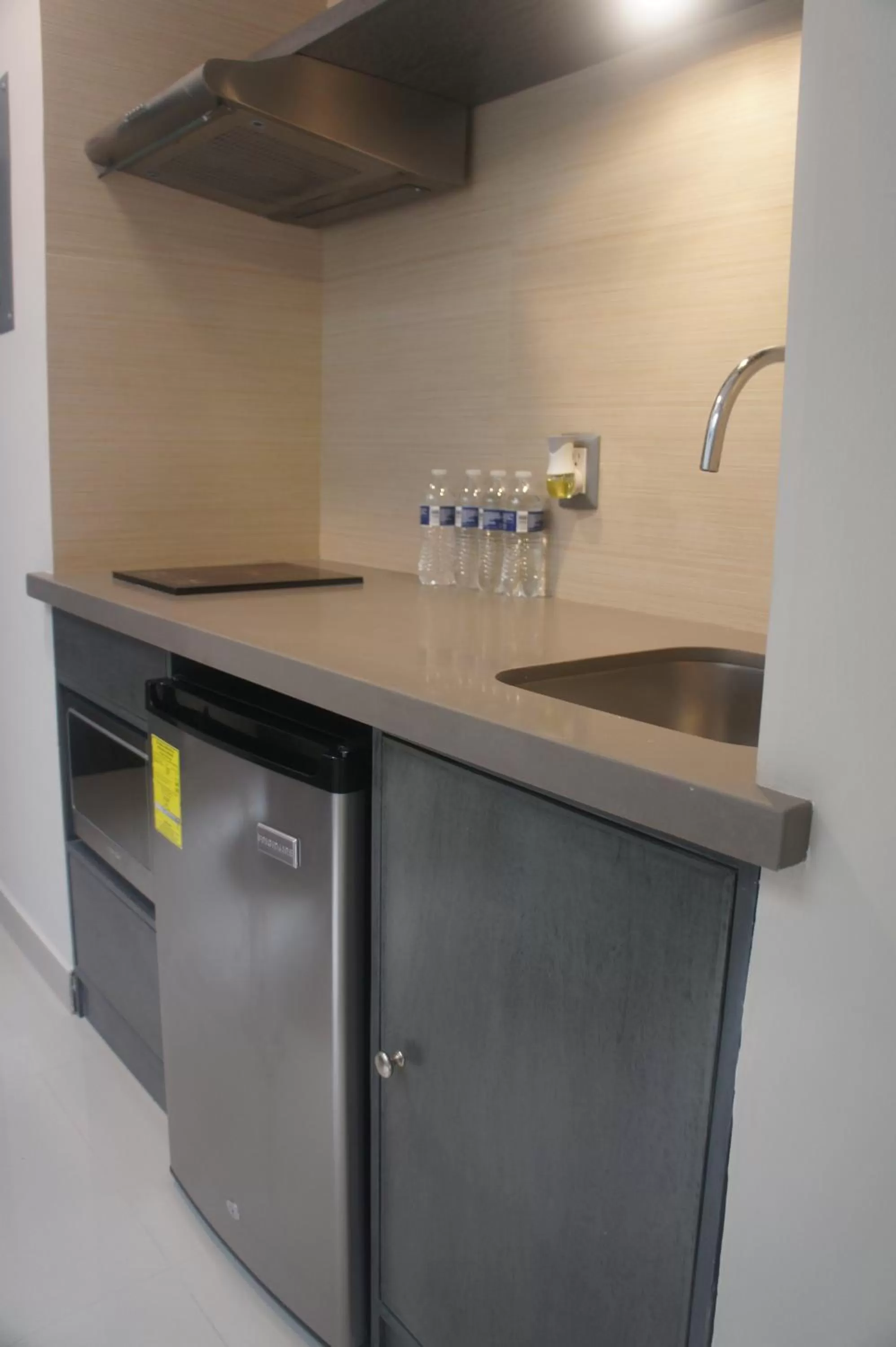 Kitchen or kitchenette, Kitchen/Kitchenette in Suites San Luis