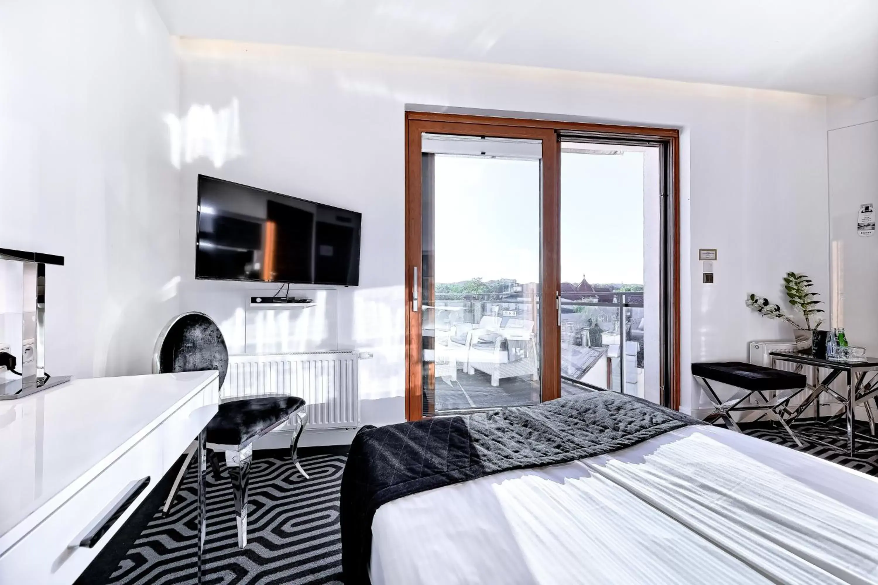 Lux Premium Double Room with Terrace in Bayjonn Boutique Hotel Lux Premium Double Room with Terrace in Bayjonn Boutique Hotel