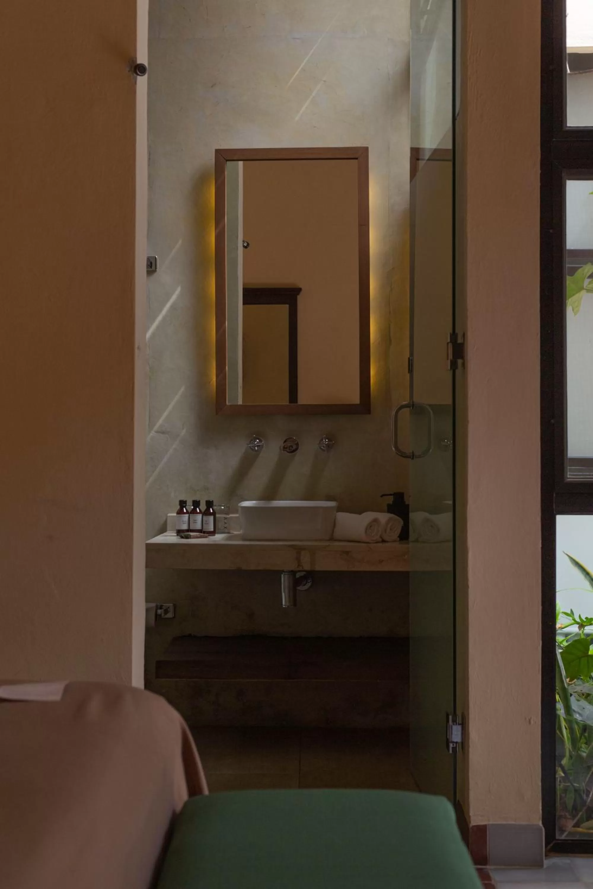 Bathroom, Bed in Ya'ax Hotel Boutique