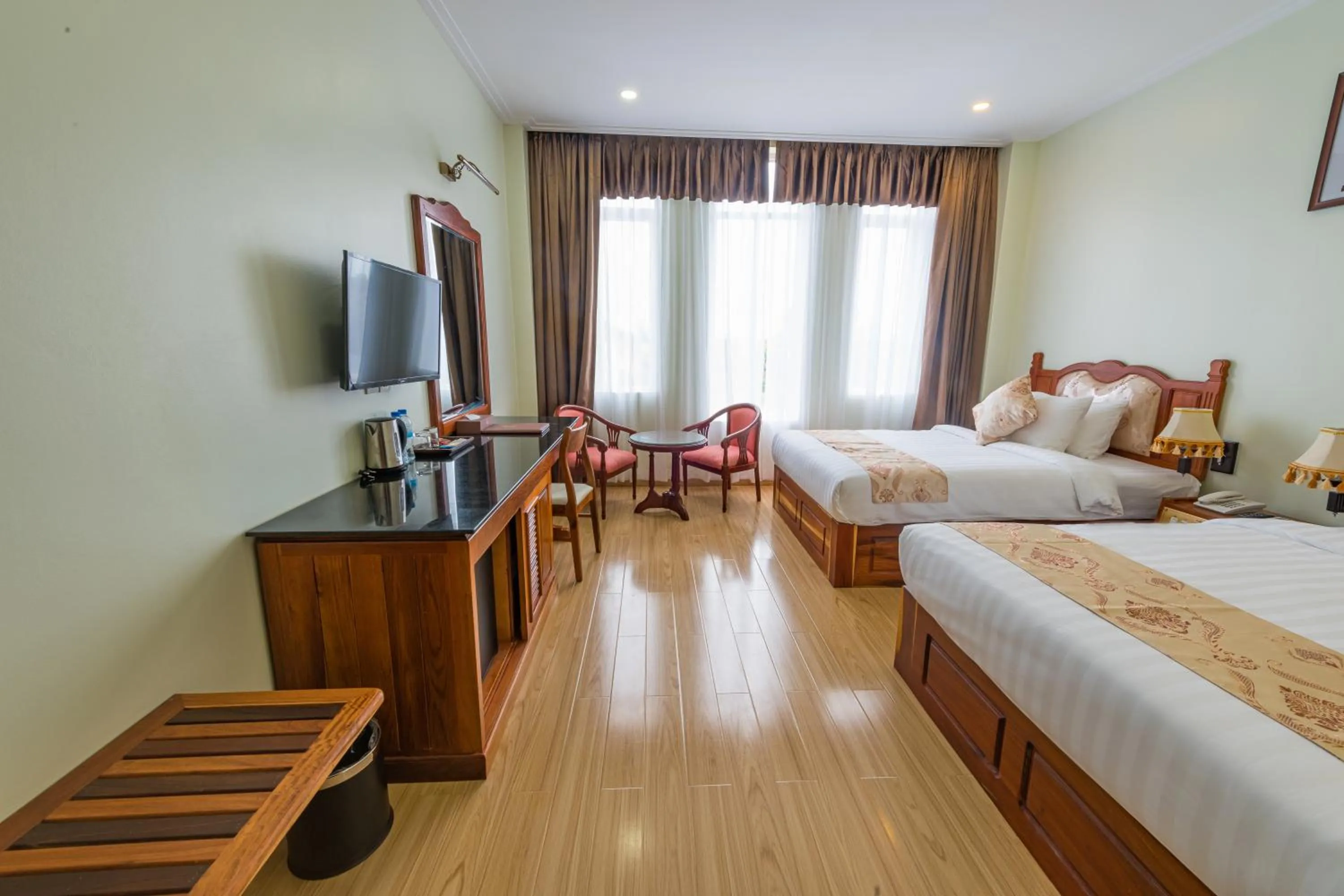 Photo of the whole room, Bed in Kampong Thom Royal Hotel