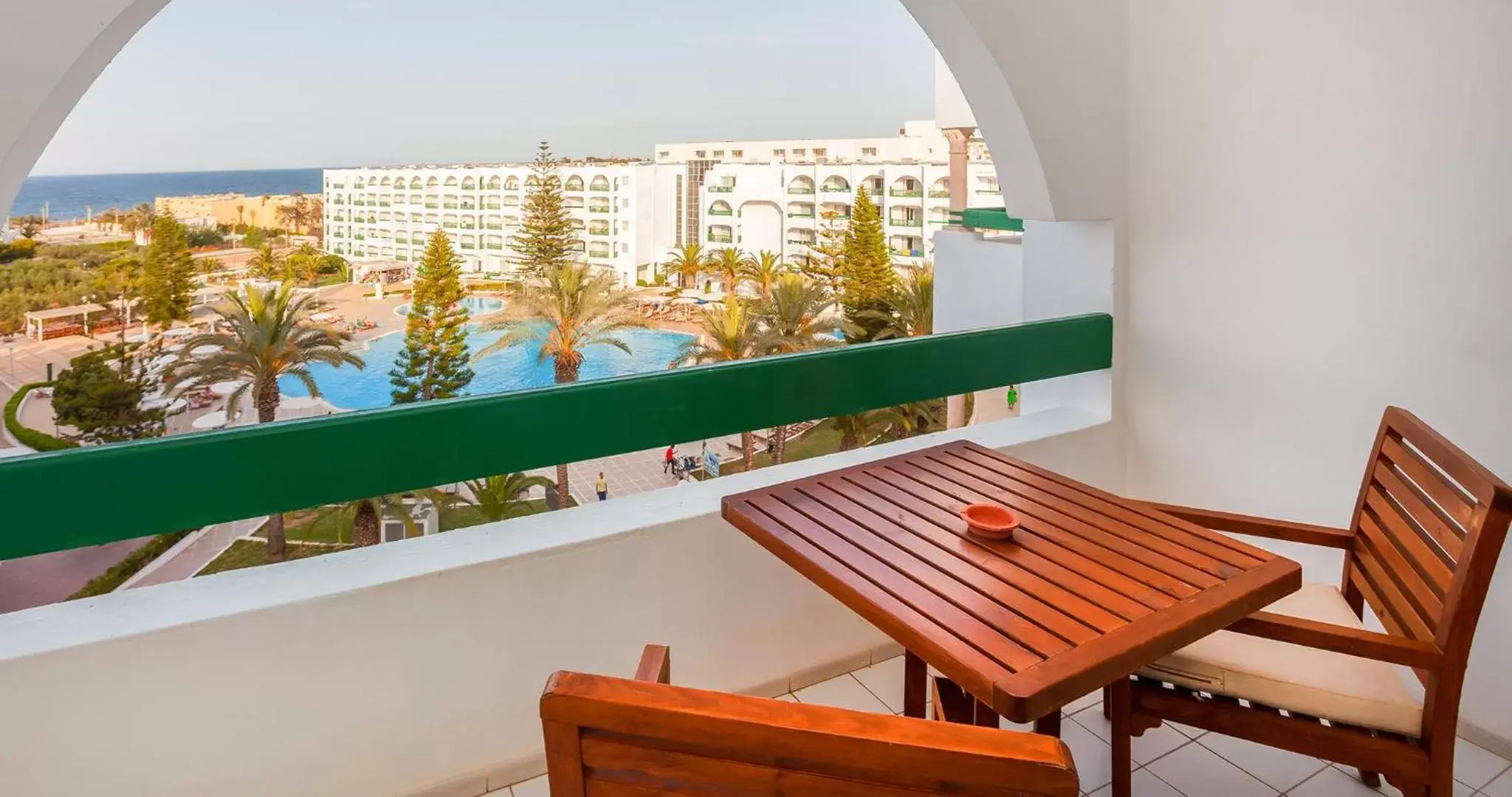 Double Room with Sea View in El Mouradi Palace- Couple et Famille uniquement Double Room with Sea View in El Mouradi Palace- Couple et Famille uniquement