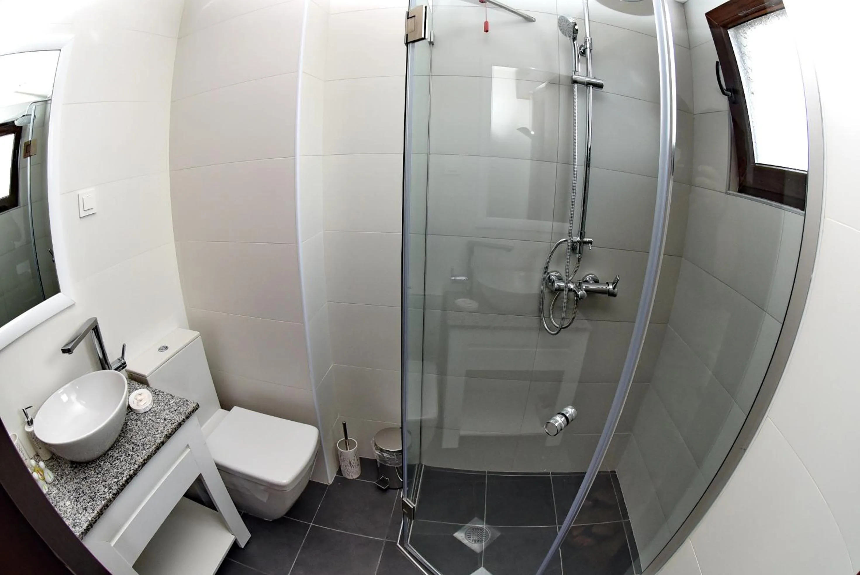 Shower in Boutique Villa Arte