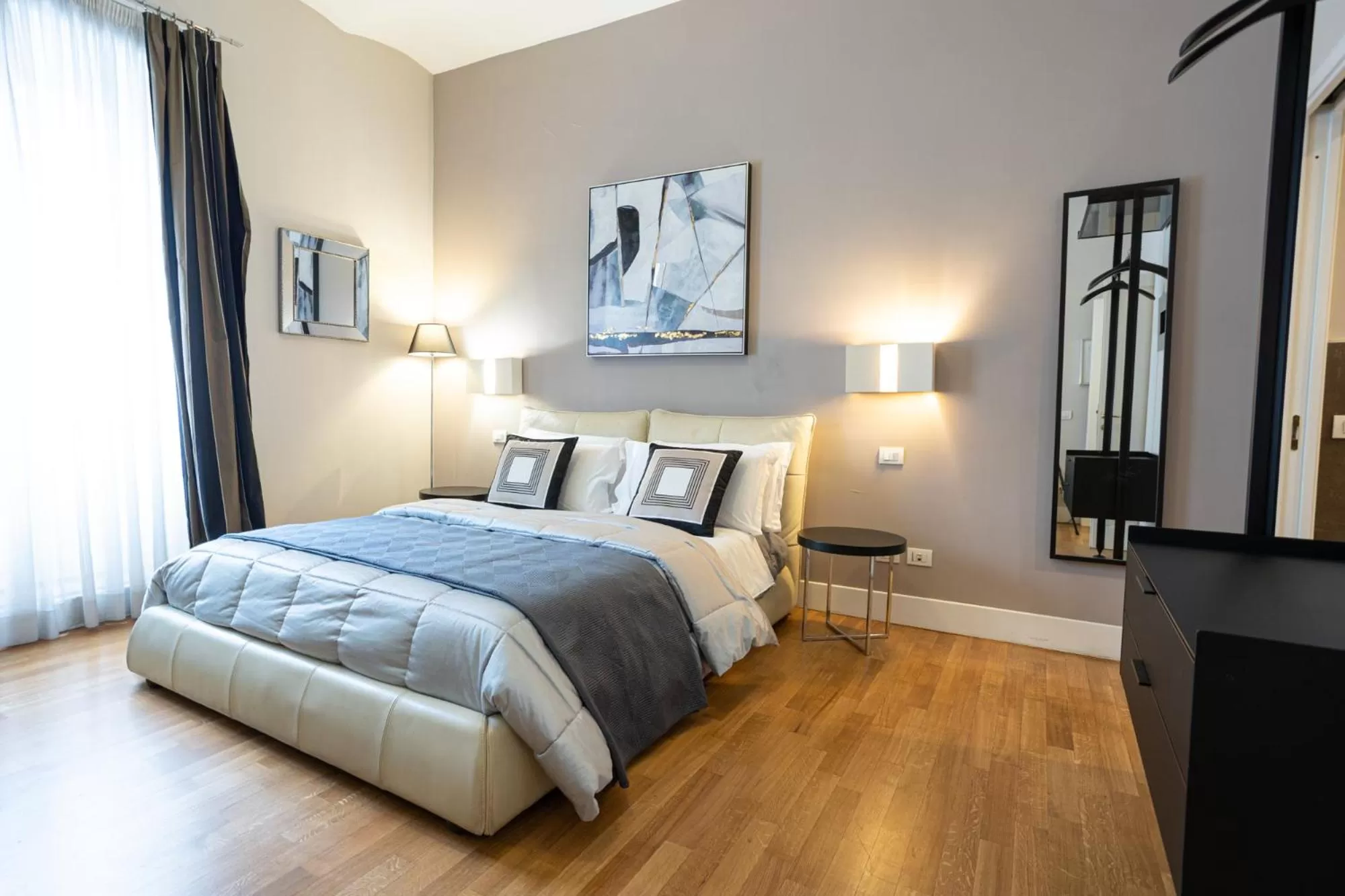 Bedroom, Bed in Cardilli Luxury Rooms