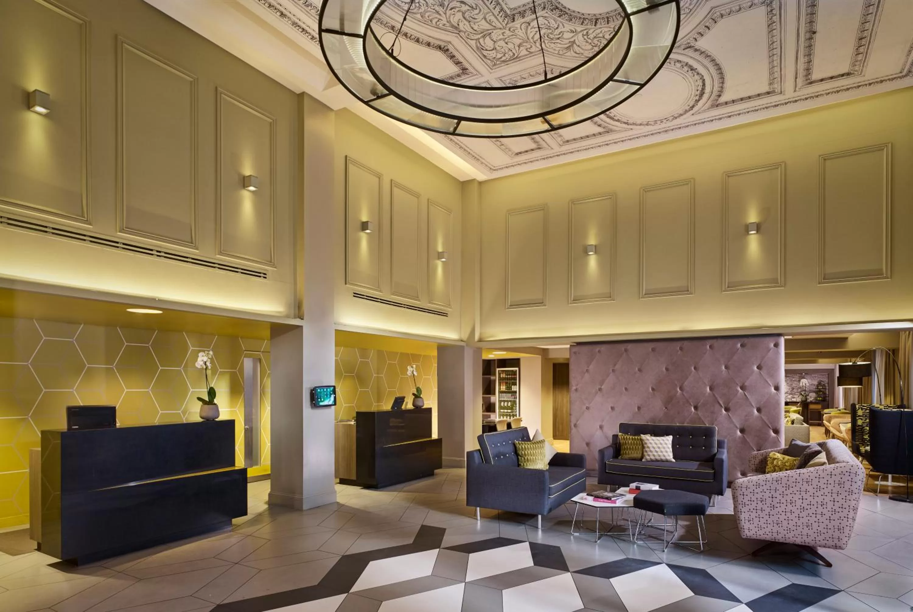 Lobby or reception in Citadines Trafalgar Square London