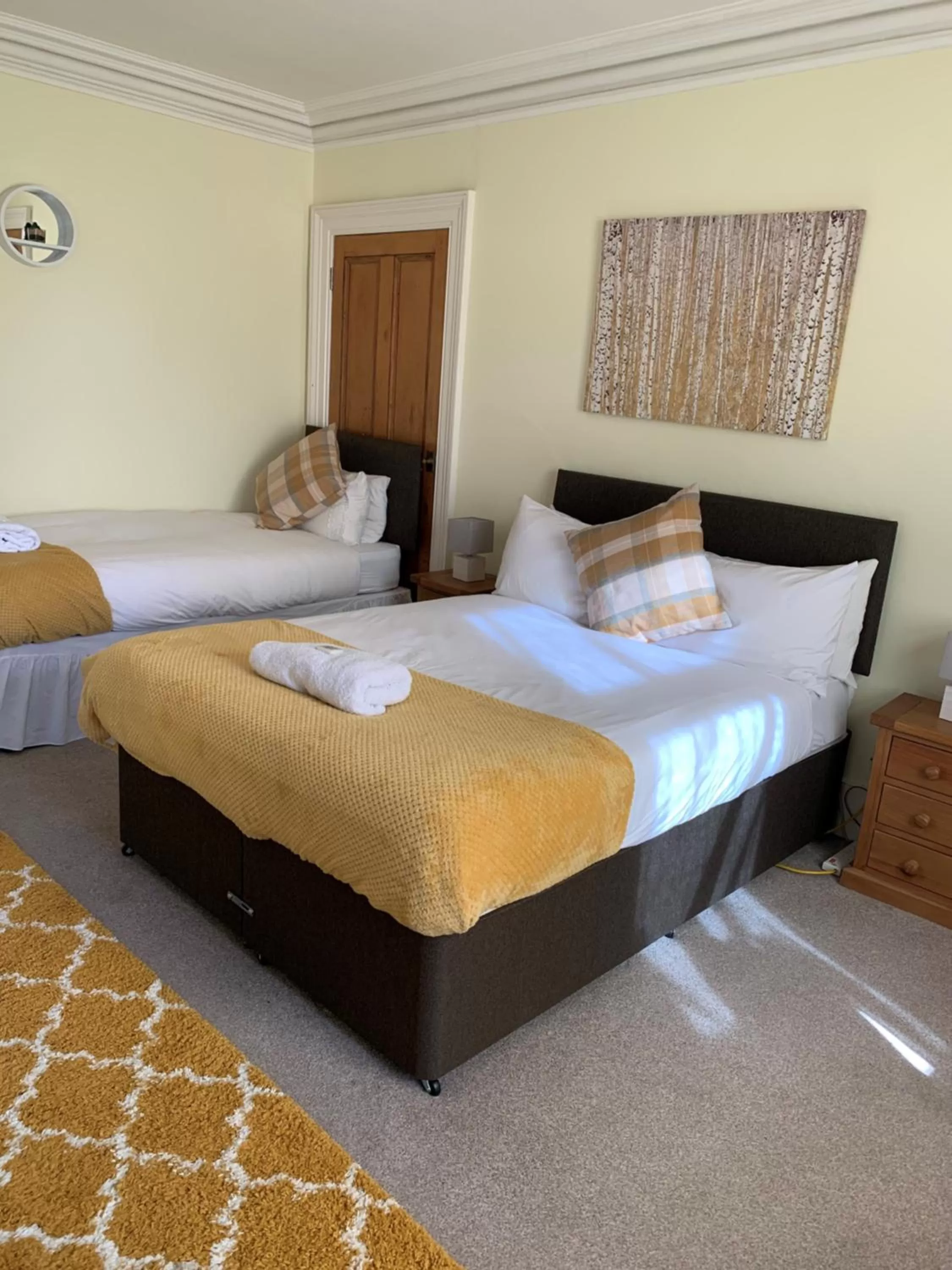 Bedroom, Bed in The Ship Inn