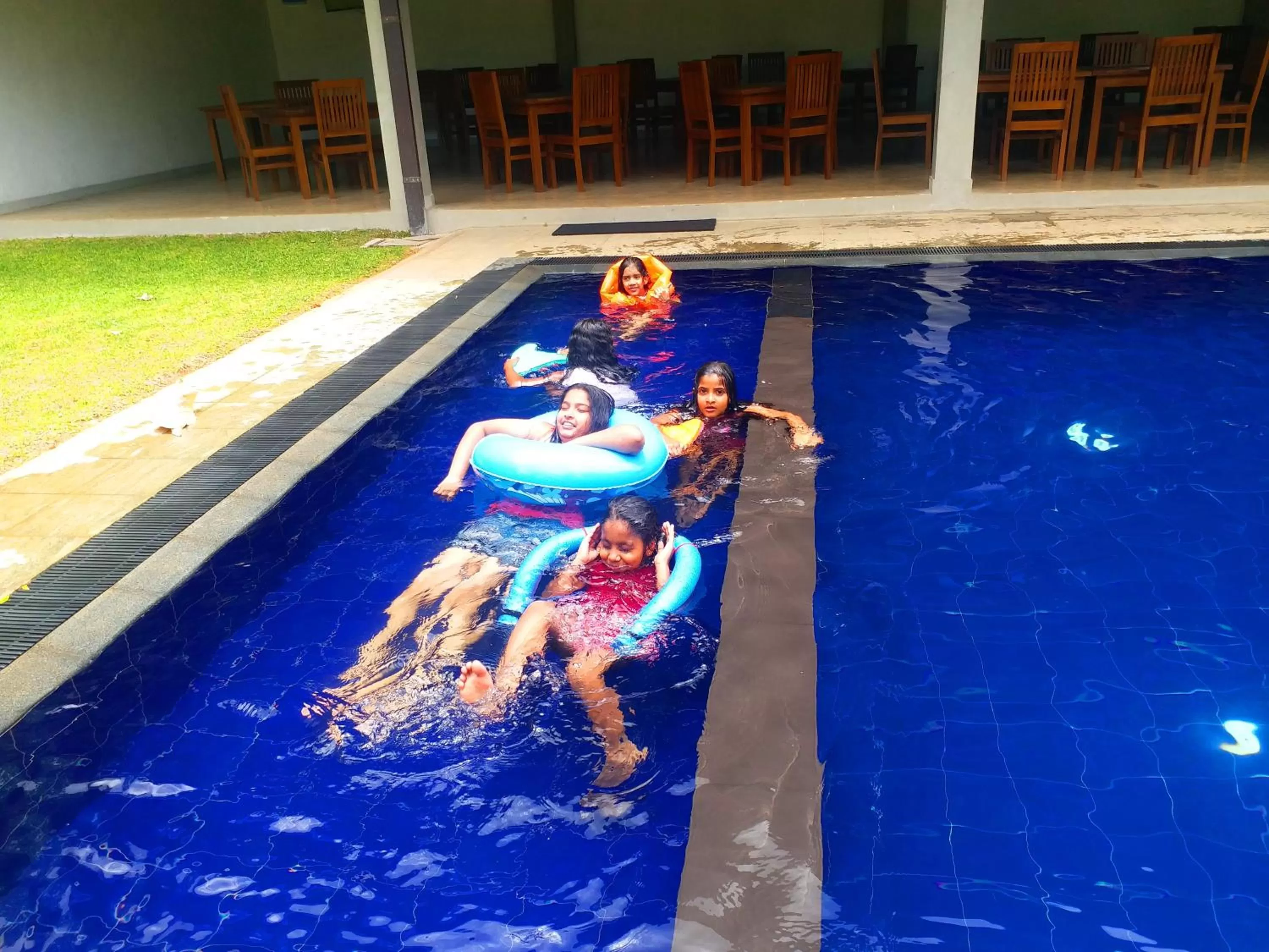 Swimming pool in Honey Tree Polonnaruwa