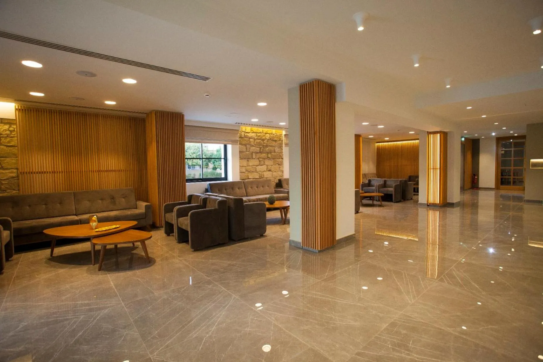 Lobby or reception in Pefkos City Hotel