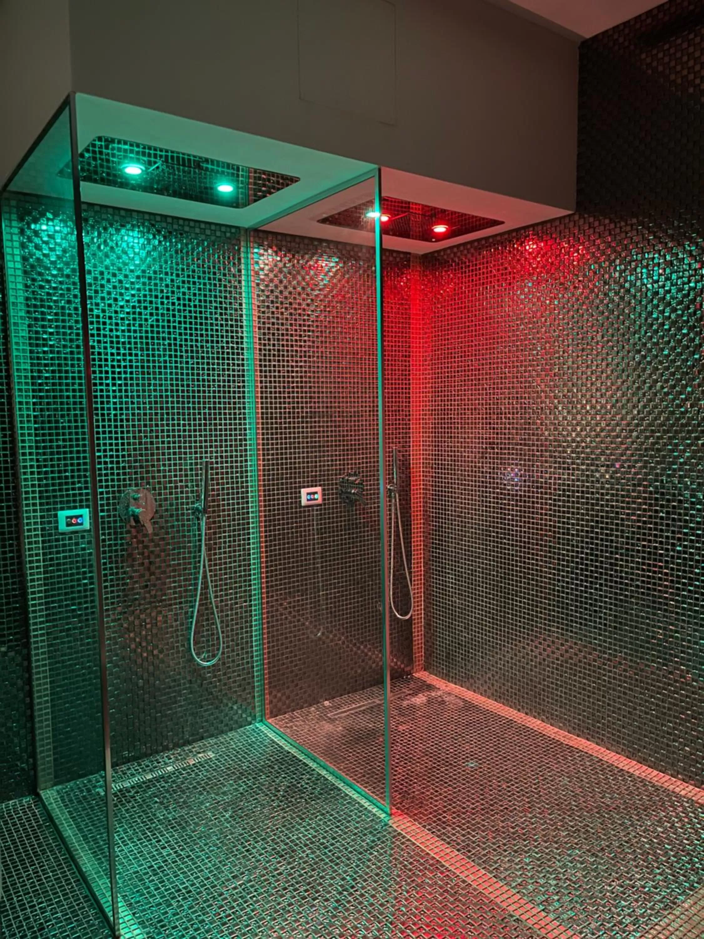 Steam room in Deluxe Resort and SPA