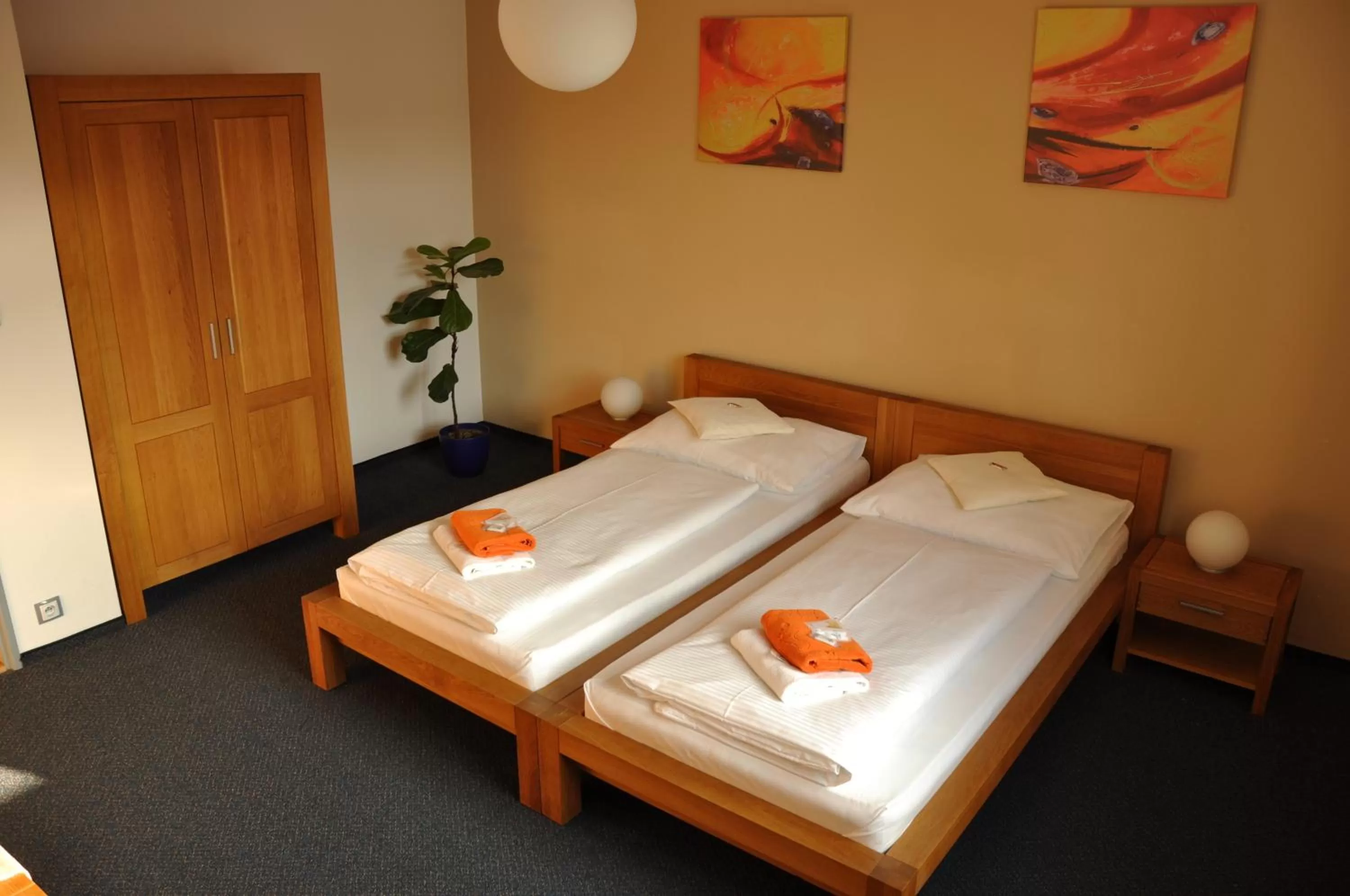 Photo of the whole room, Bed in Hotel Lions Plzen