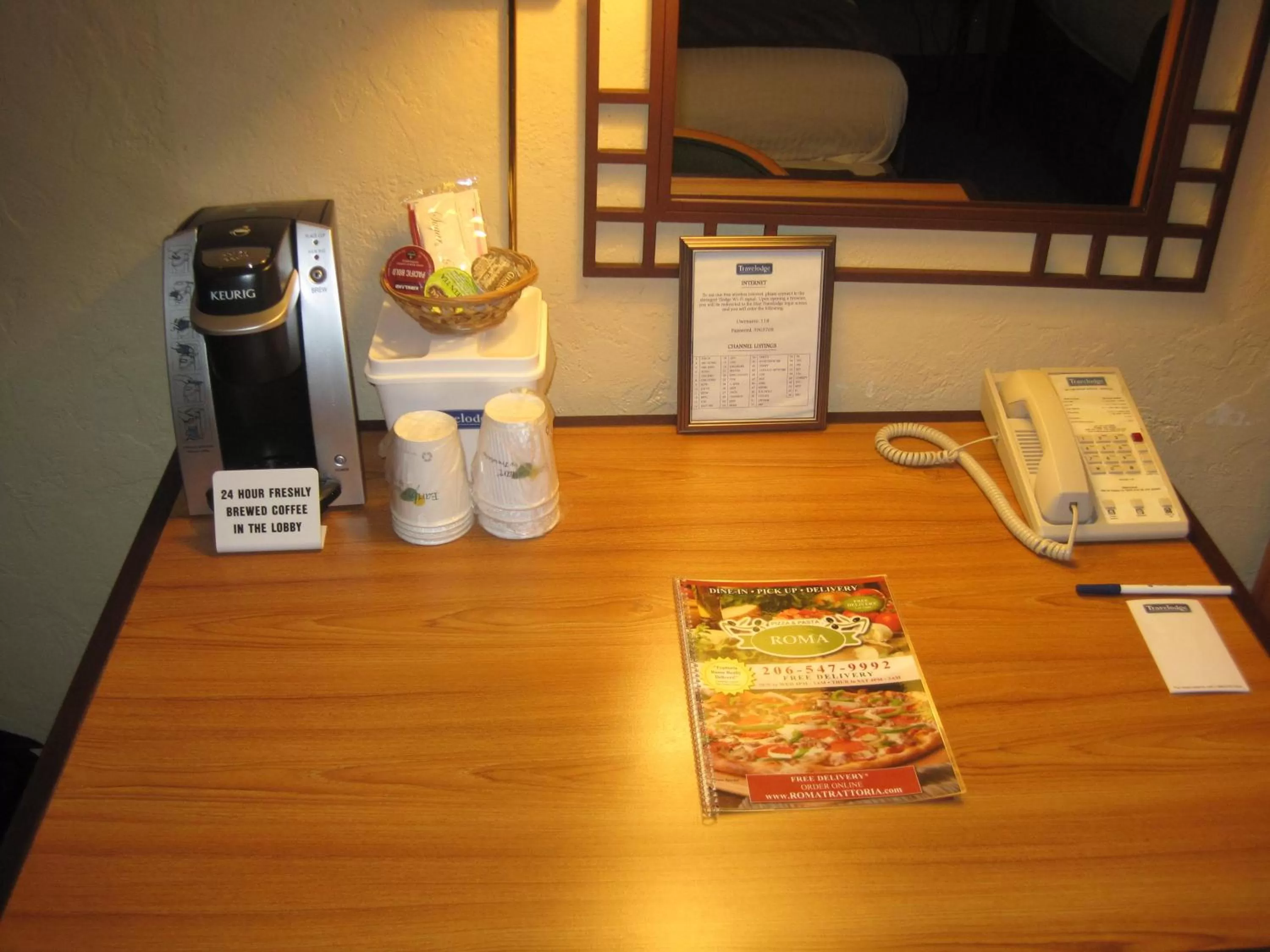 Food and drinks in Travelodge by Wyndham Seattle By The Space Needle