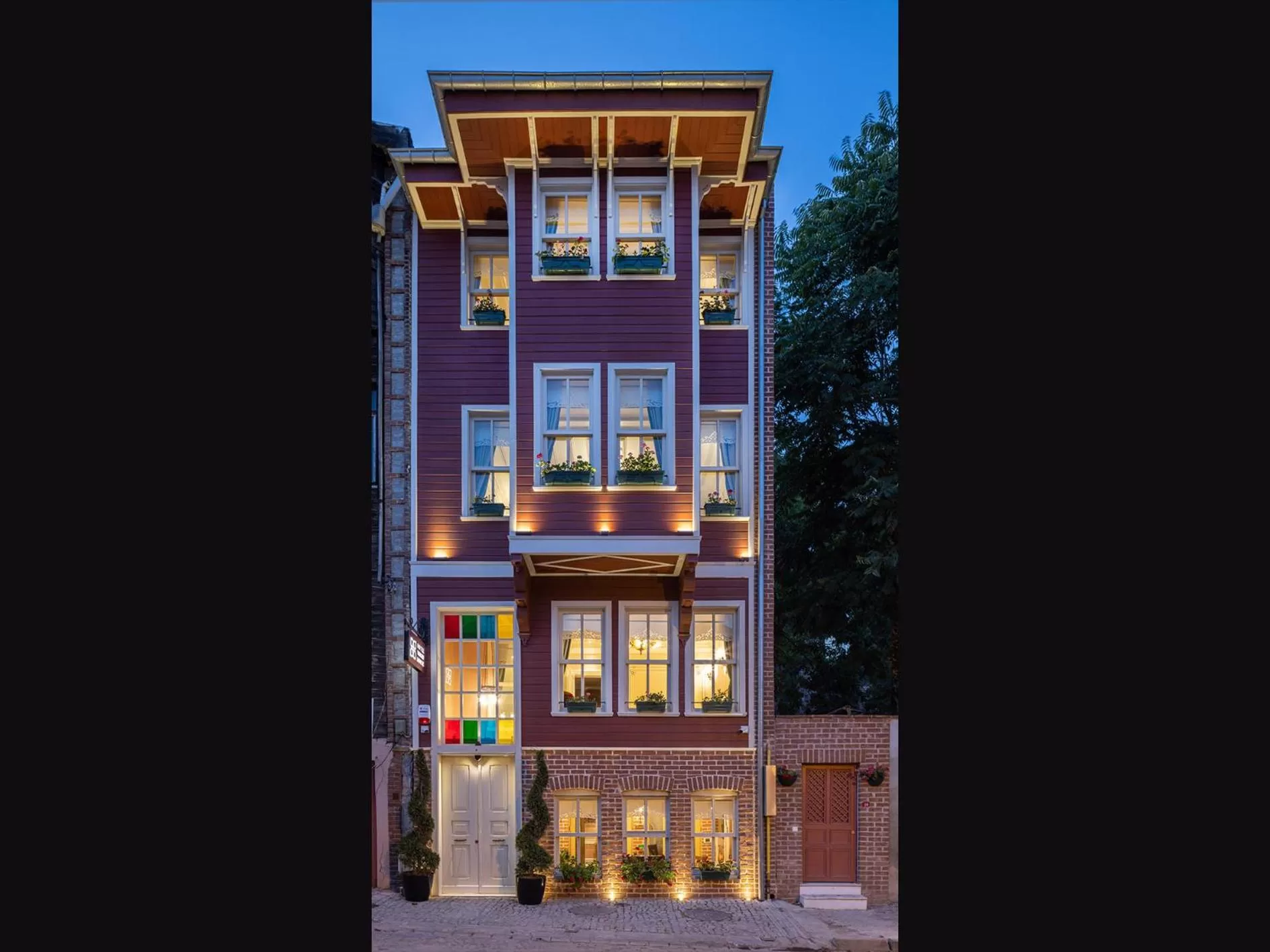 Property building in Hotel Turkish House