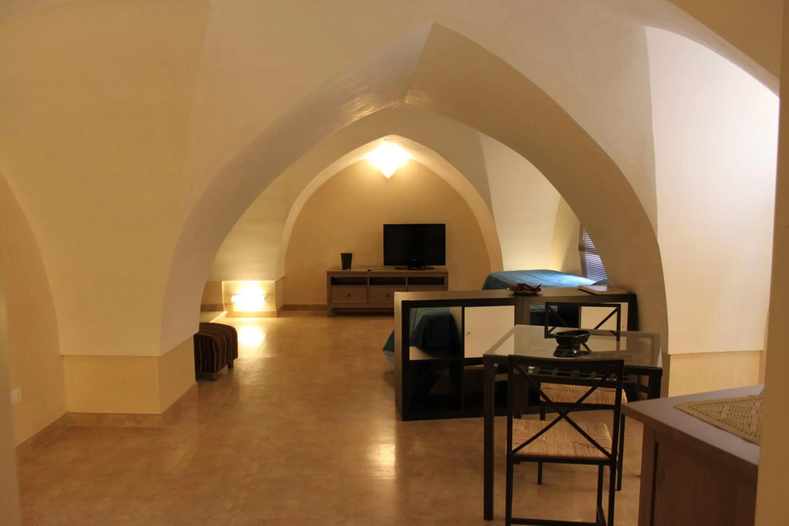 Photo of the whole room, TV/Entertainment Center in Dimora Storica ''Casa Sicuro''