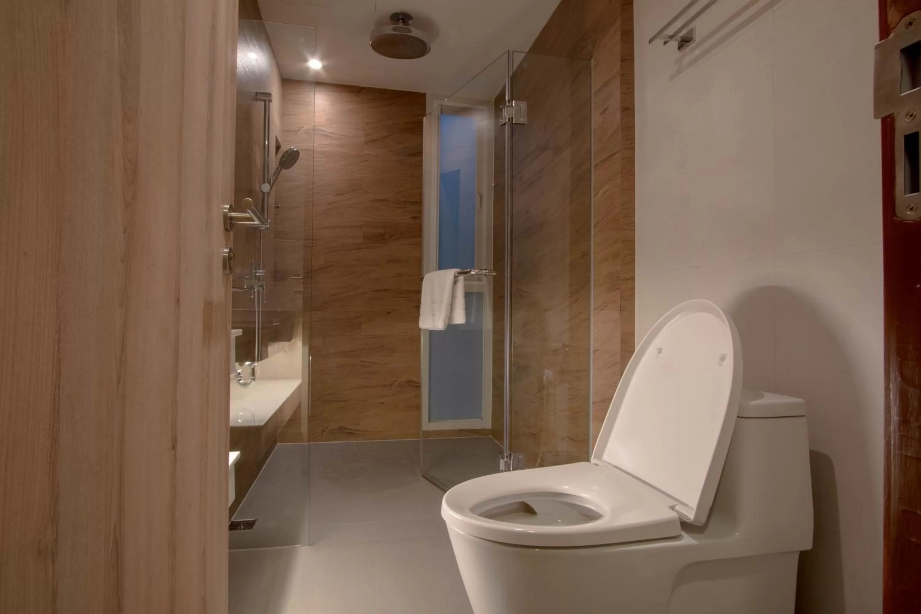 Toilet in The Residence Rajtaevee Hotel