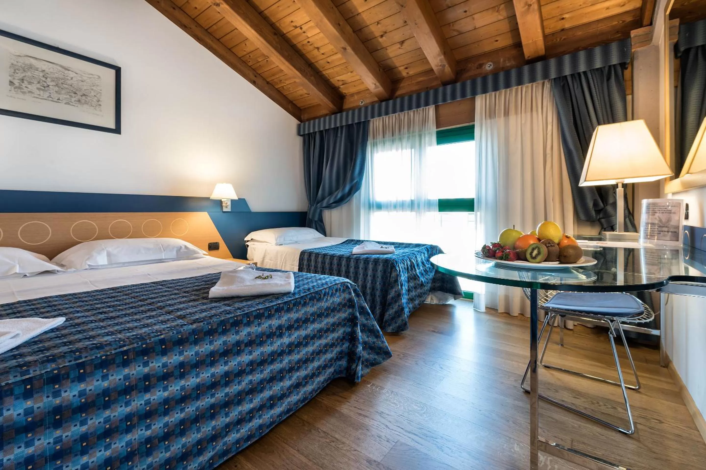 Photo of the whole room, Bed in West Point Airport Hotel