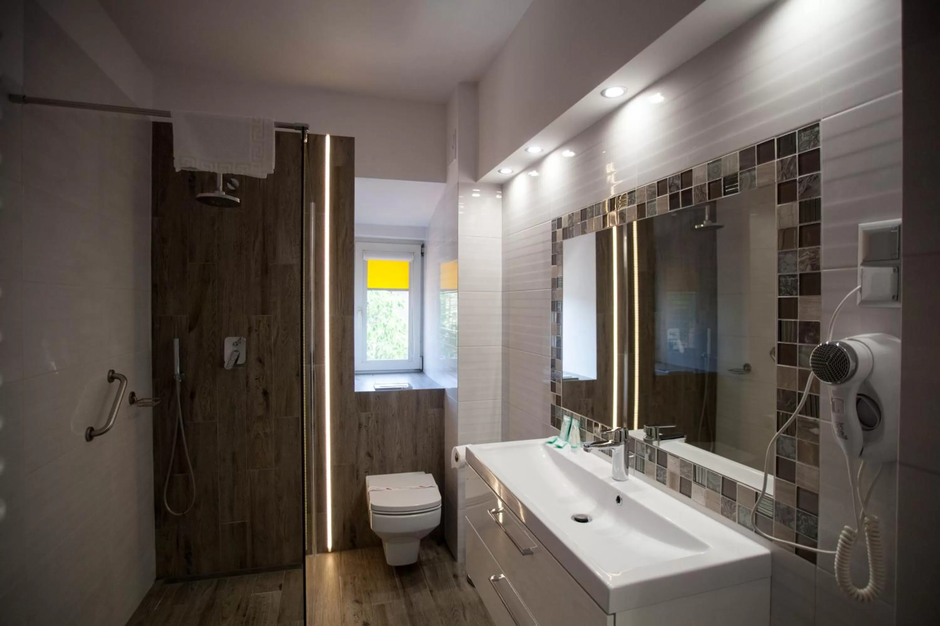 Superior Twin Room in Hotel Atena