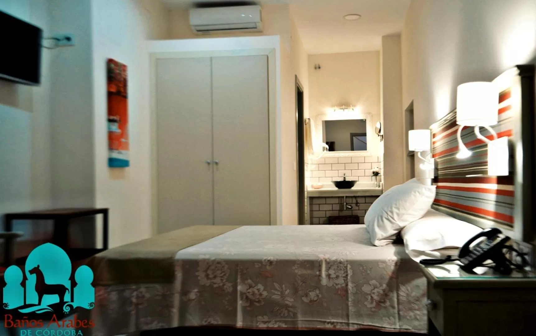 Bedroom in Hospedería Baños Arabes de Córdoba Dos