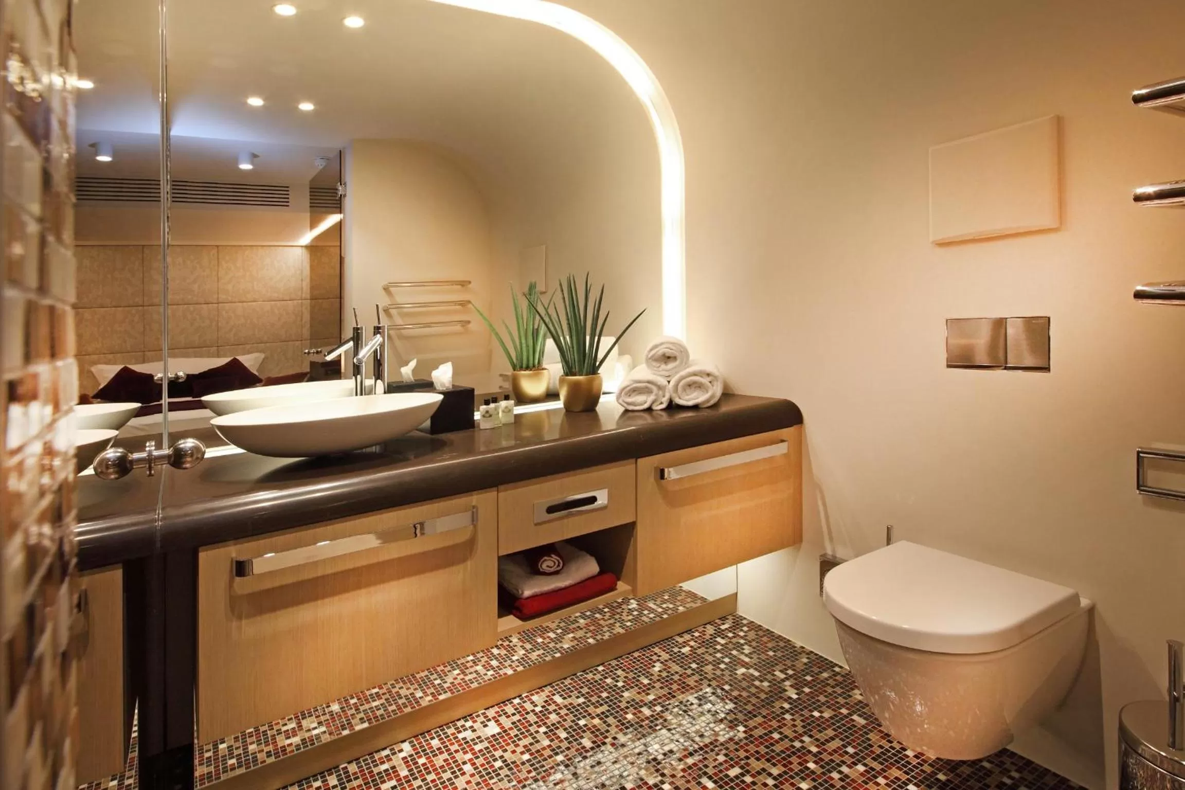 Bathroom in Hotel Neues Tor