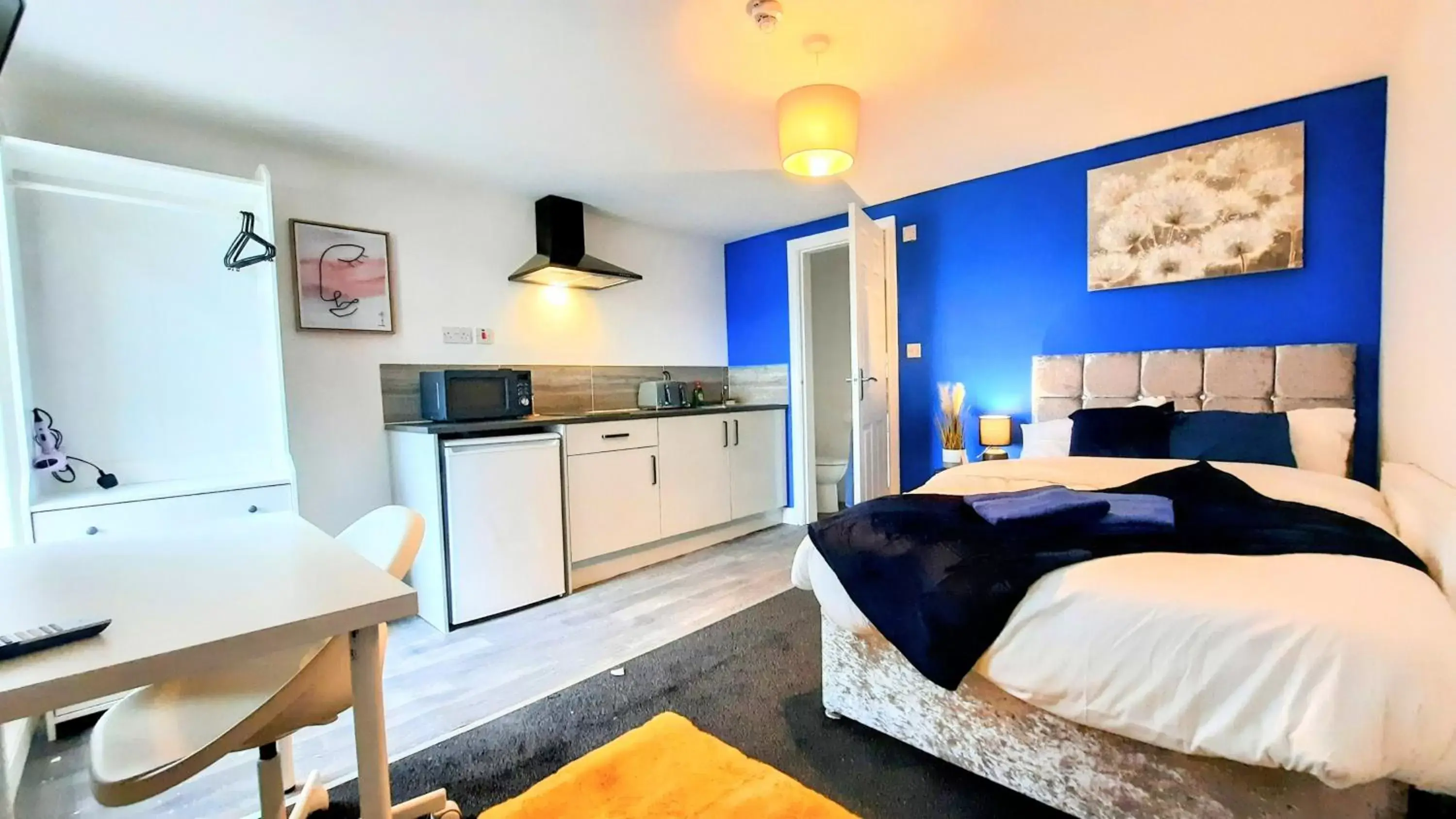 Superior Studio in Burford Road - Stay. Sleep. Rest. Superior Studio in Burford Road - Stay. Sleep. Rest.