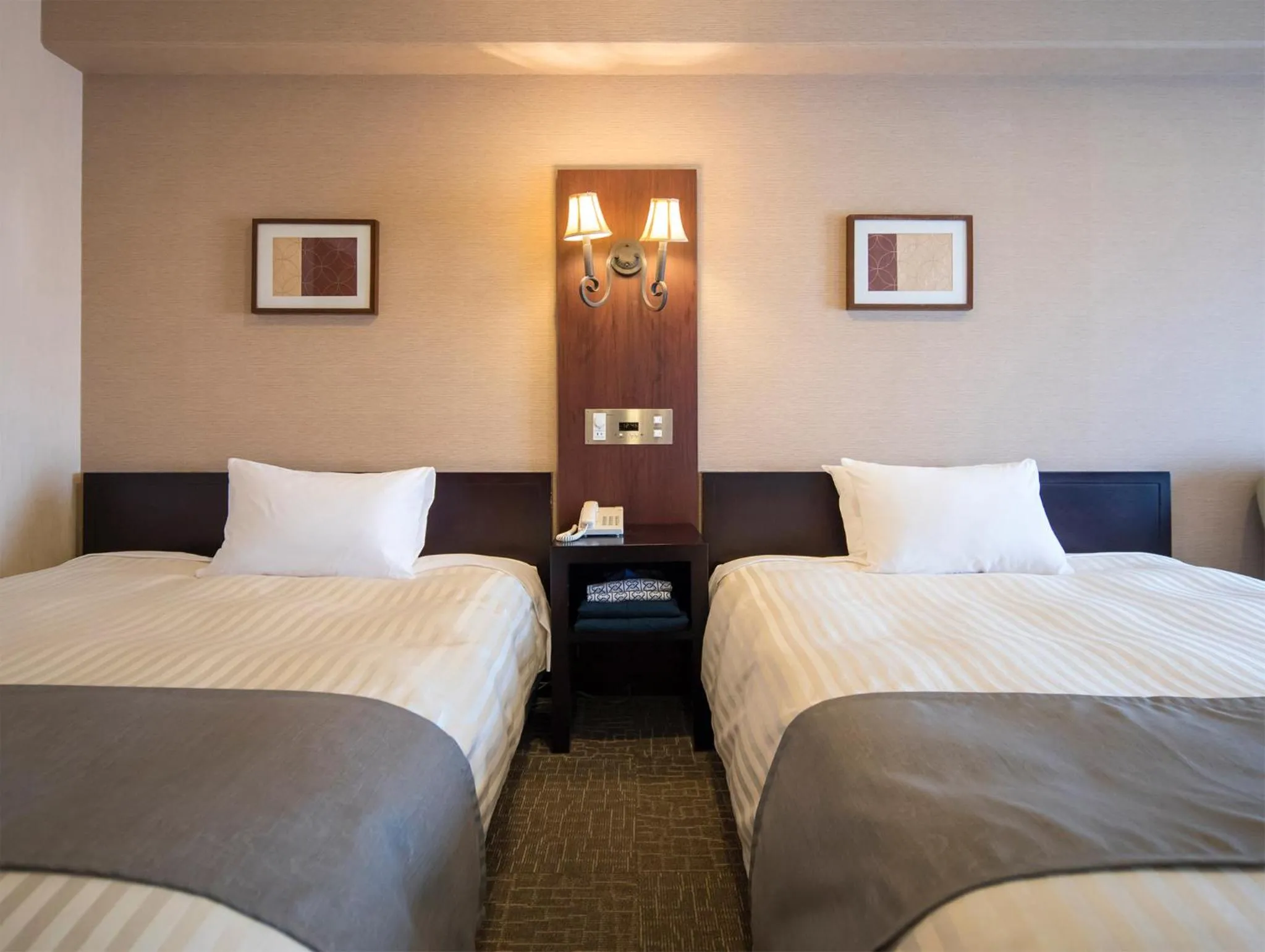 Bed in Nara Royal Hotel