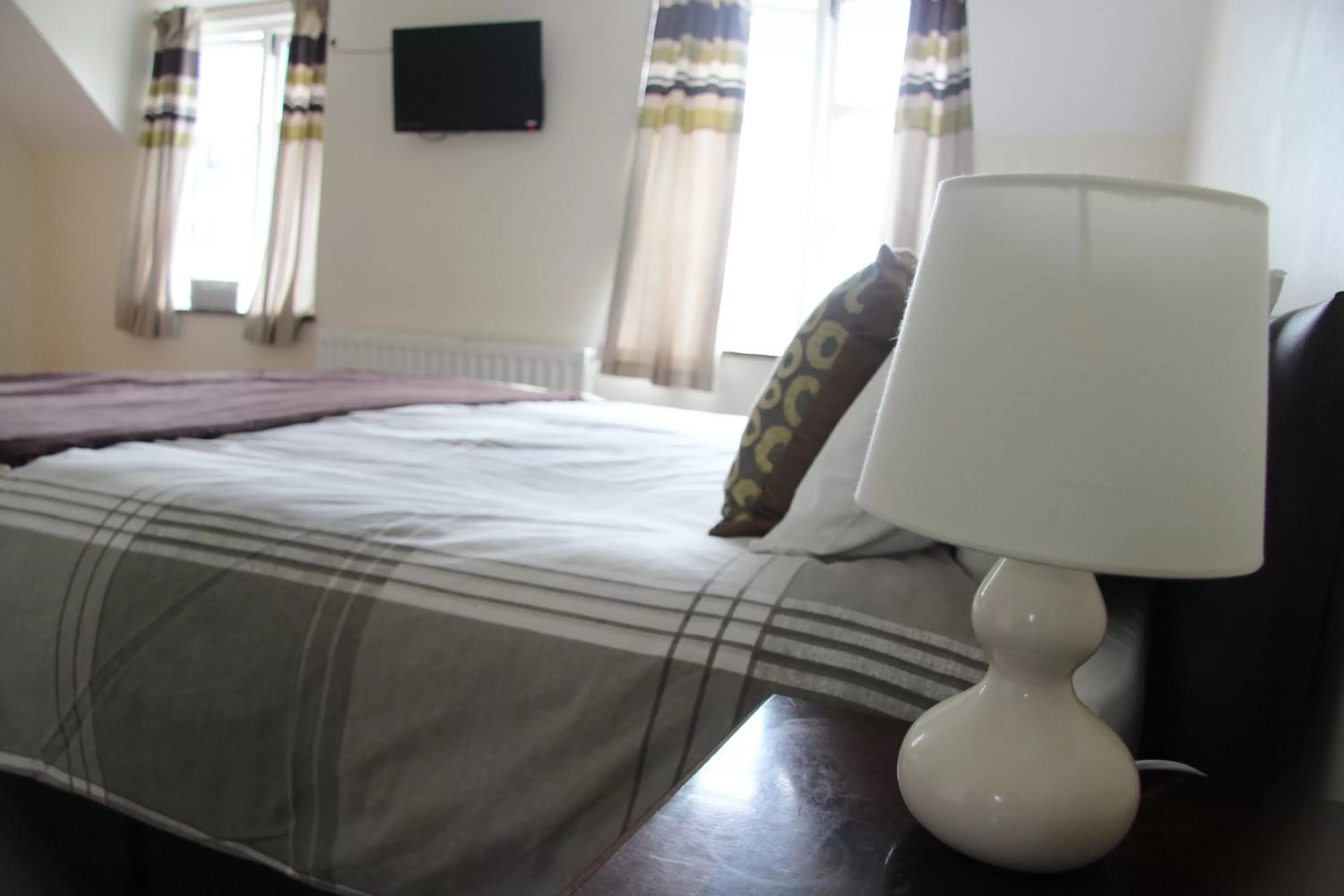 Bed in The crown inn Longtown