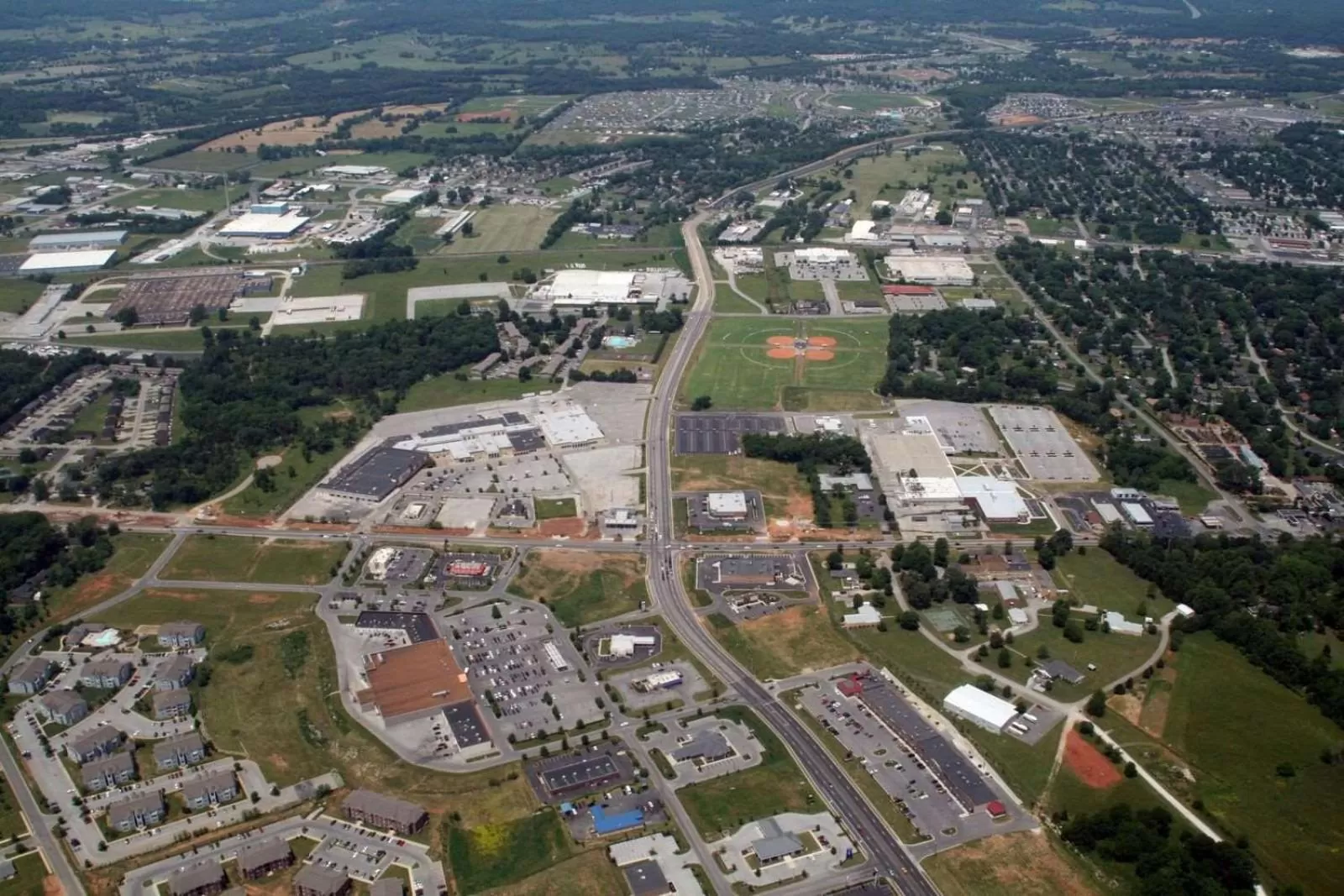 Property building in Hilton Garden Inn Bowling Green