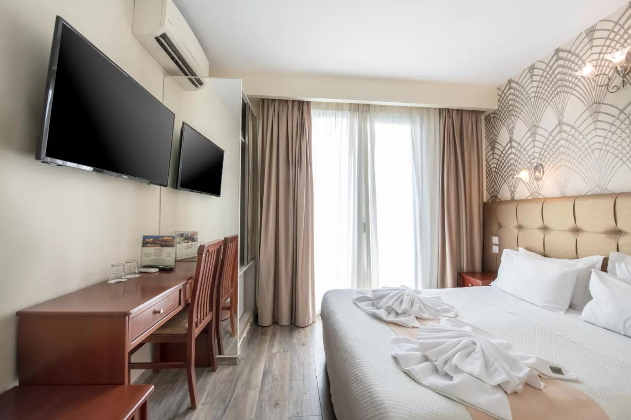 Bed in Athens Golden City Hotel